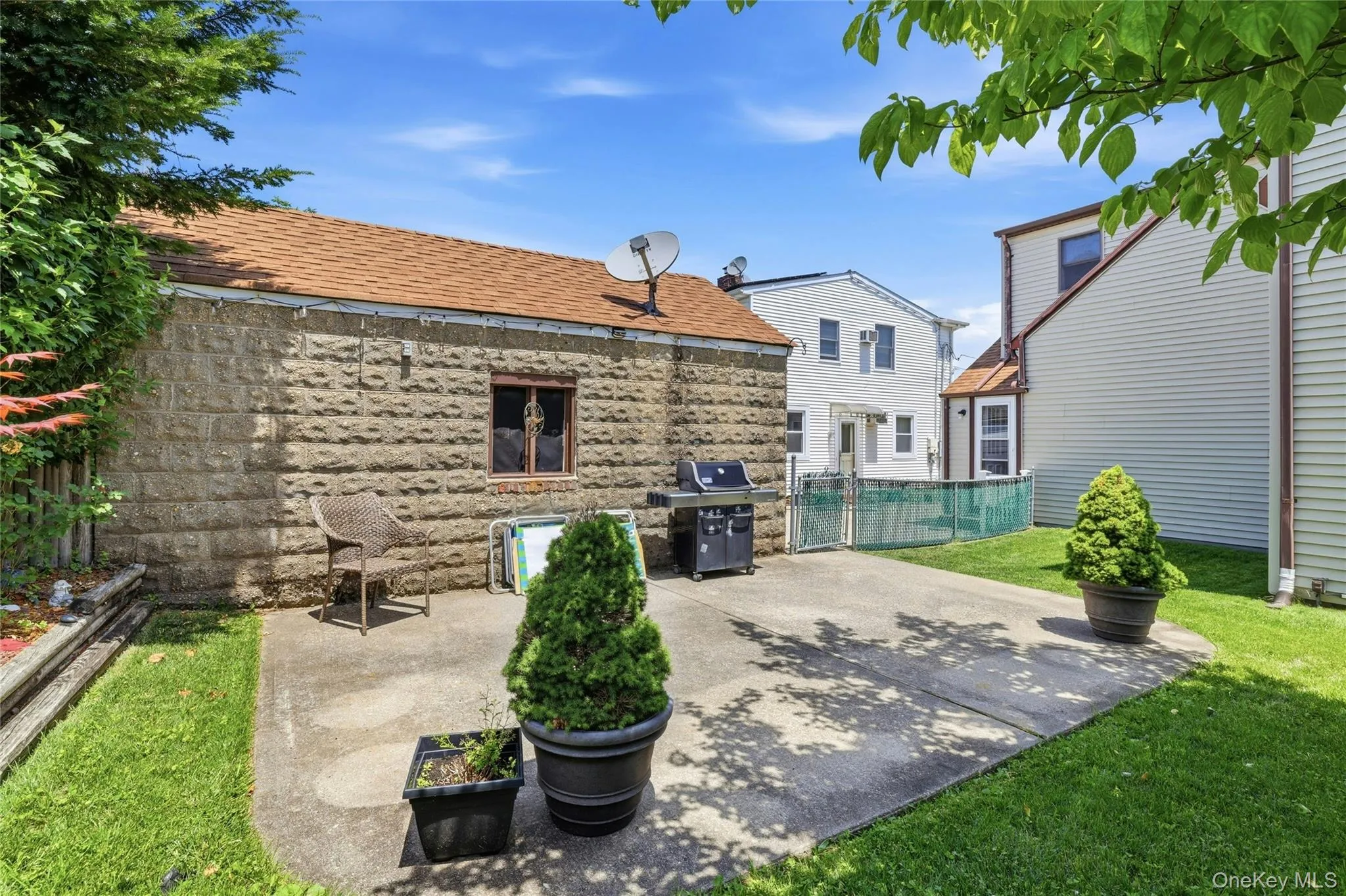 65 Moore Street, North Hempstead, NY, 4 Bedrooms Bedrooms, 10 Rooms Rooms,2 BathroomsBathrooms,Residential,For Rent,Moore,0,1019743 65 Moore Street, North Hempstead, NY, 4 Bedrooms Bedrooms, 10 Rooms Rooms,2 BathroomsBathrooms,Residential,For Rent,Moore,0,1019743