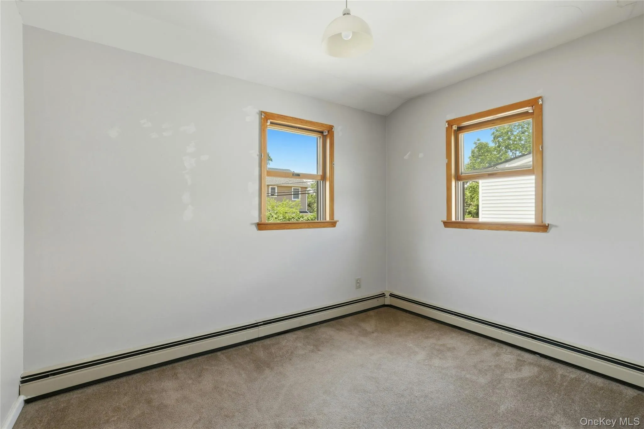 65 Moore Street, North Hempstead, NY, 4 Bedrooms Bedrooms, 10 Rooms Rooms,2 BathroomsBathrooms,Residential,For Rent,Moore,0,1019743 65 Moore Street, North Hempstead, NY, 4 Bedrooms Bedrooms, 10 Rooms Rooms,2 BathroomsBathrooms,Residential,For Rent,Moore,0,1019743