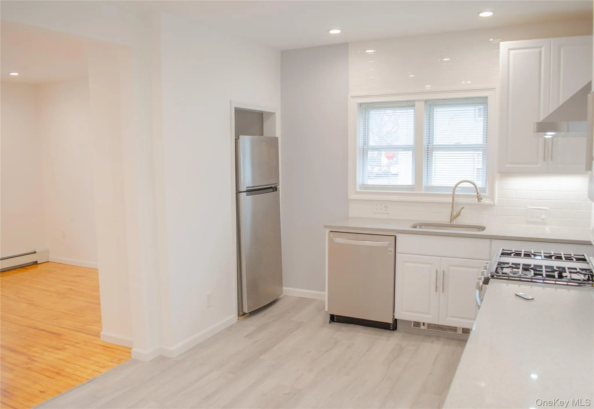 152 Saint James Street, Kingston, NY, 1 Bedroom Bedrooms, 3 Rooms Rooms,1 BathroomBathrooms,Residential Lease,For Rent,Saint James,0,1019748 152 Saint James Street, Kingston, NY, 1 Bedroom Bedrooms, 3 Rooms Rooms,1 BathroomBathrooms,Residential Lease,For Rent,Saint James,0,1019748