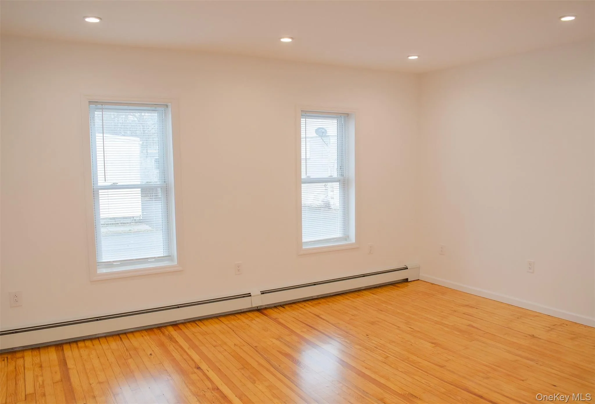 152 Saint James Street, Kingston, NY, 1 Bedroom Bedrooms, 3 Rooms Rooms,1 BathroomBathrooms,Residential Lease,For Rent,Saint James,0,1019748 152 Saint James Street, Kingston, NY, 1 Bedroom Bedrooms, 3 Rooms Rooms,1 BathroomBathrooms,Residential Lease,For Rent,Saint James,0,1019748