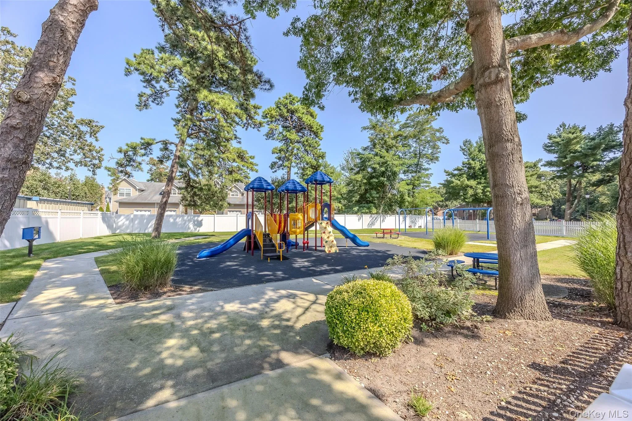 40 4th Street, Brookhaven, NY, 2 Bedrooms Bedrooms, 6 Rooms Rooms,2 BathroomsBathrooms,Residential,For Rent,4th,0,1019754 40 4th Street, Brookhaven, NY, 2 Bedrooms Bedrooms, 6 Rooms Rooms,2 BathroomsBathrooms,Residential,For Rent,4th,0,1019754