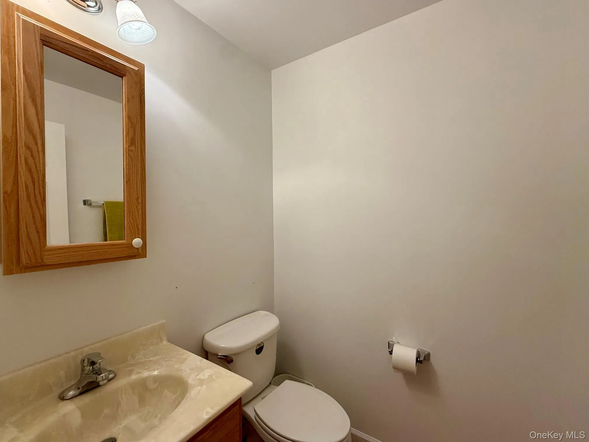 68 Rosemary Way, Rhinebeck, NY, 2 Bedrooms Bedrooms, 6 Rooms Rooms,2 BathroomsBathrooms,Residential Lease,For Rent,Rosemary,0,1019759 68 Rosemary Way, Rhinebeck, NY, 2 Bedrooms Bedrooms, 6 Rooms Rooms,2 BathroomsBathrooms,Residential Lease,For Rent,Rosemary,0,1019759