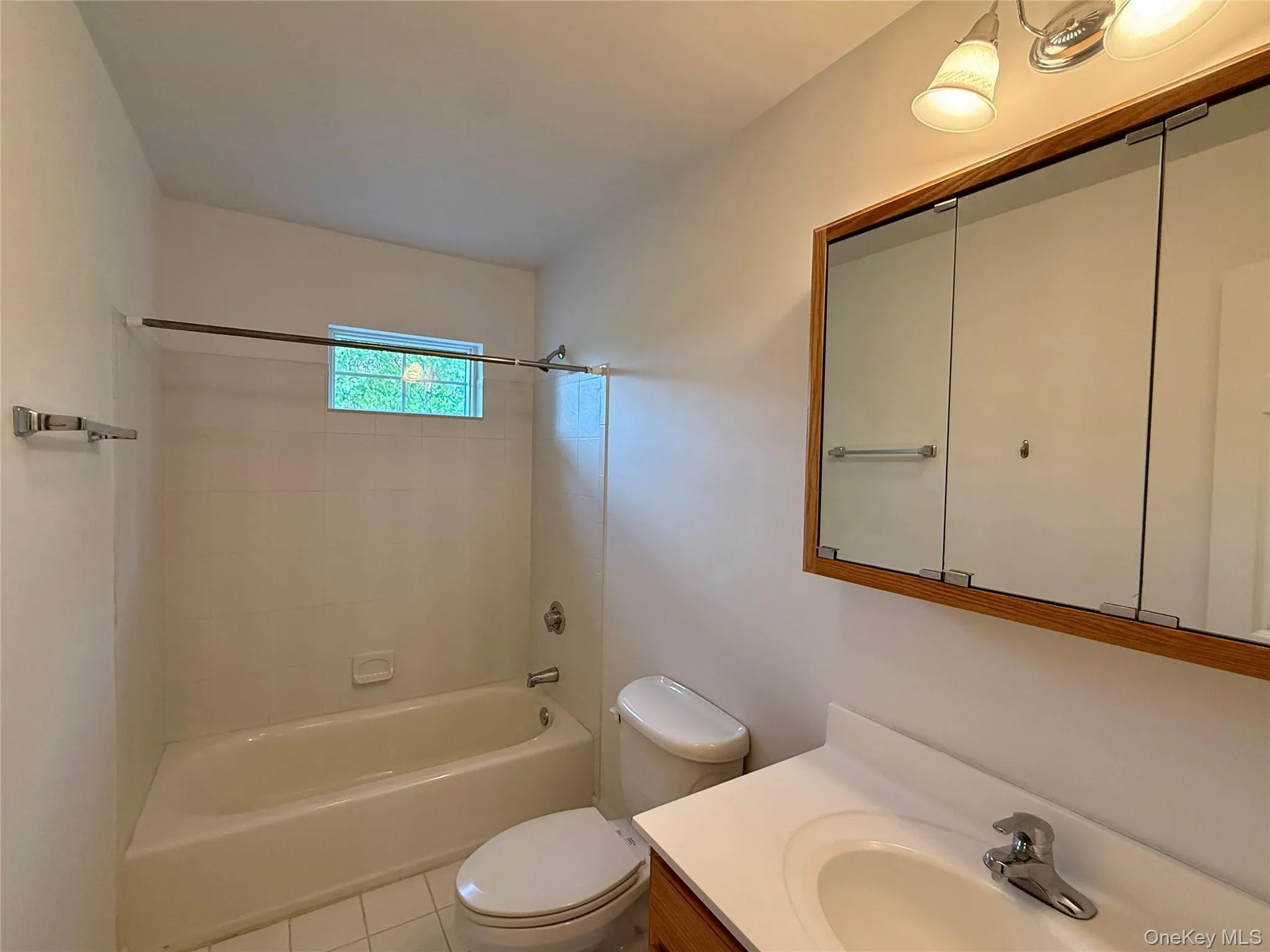 68 Rosemary Way, Rhinebeck, NY, 2 Bedrooms Bedrooms, 6 Rooms Rooms,2 BathroomsBathrooms,Residential Lease,For Rent,Rosemary,0,1019759 68 Rosemary Way, Rhinebeck, NY, 2 Bedrooms Bedrooms, 6 Rooms Rooms,2 BathroomsBathrooms,Residential Lease,For Rent,Rosemary,0,1019759
