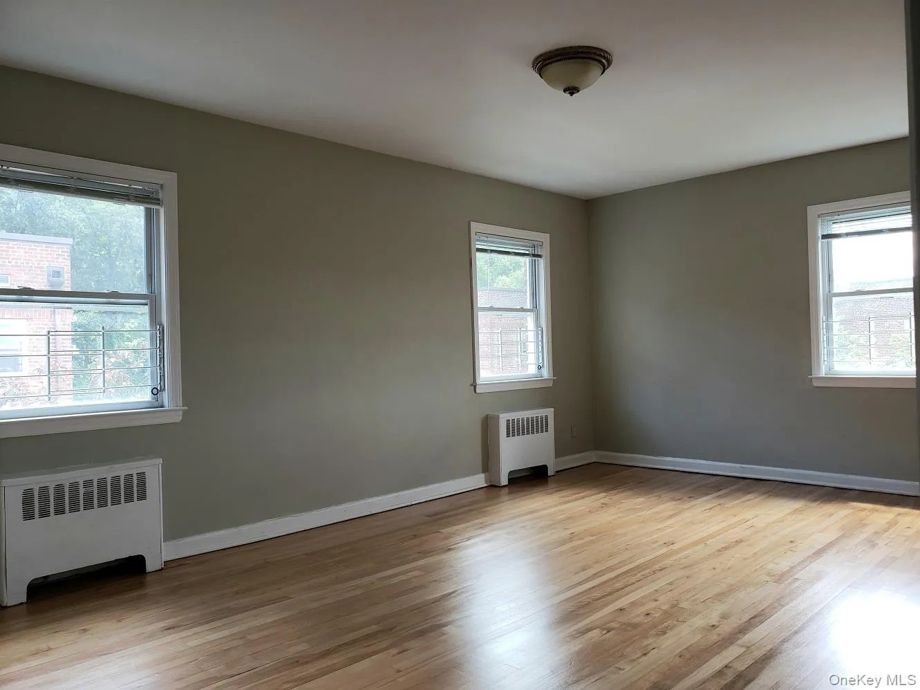 330 Broadway, Greenburgh, NY, 2 Bedrooms Bedrooms, 4 Rooms Rooms,1 BathroomBathrooms,Residential,For Rent,Broadway,0,1019764 330 Broadway, Greenburgh, NY, 2 Bedrooms Bedrooms, 4 Rooms Rooms,1 BathroomBathrooms,Residential,For Rent,Broadway,0,1019764