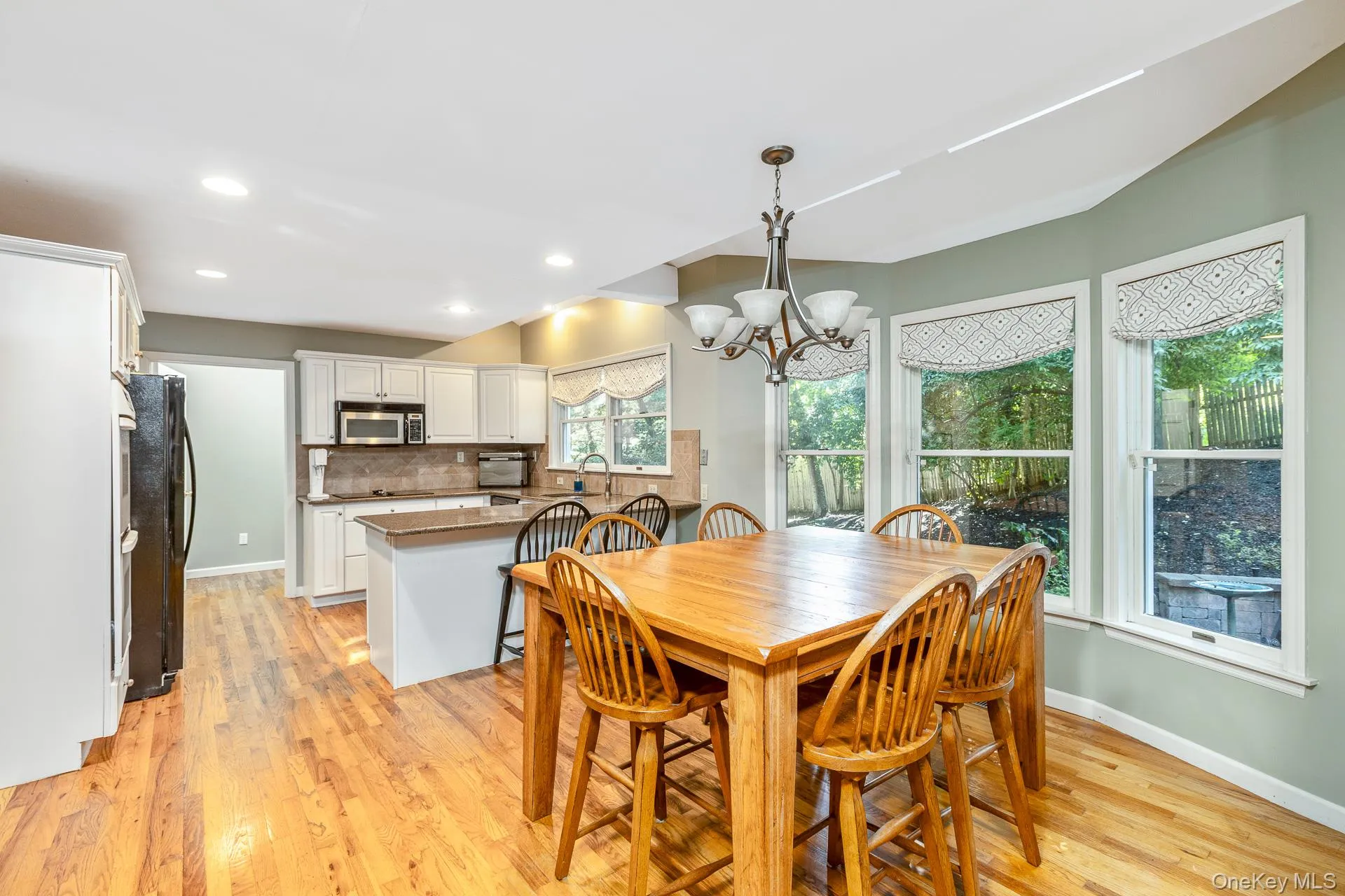 6 Cedar Drive, Brookhaven, NY, 4 Bedrooms Bedrooms, 8 Rooms Rooms,3 BathroomsBathrooms,Residential,For Rent,Cedar,0,1019772 6 Cedar Drive, Brookhaven, NY, 4 Bedrooms Bedrooms, 8 Rooms Rooms,3 BathroomsBathrooms,Residential,For Rent,Cedar,0,1019772