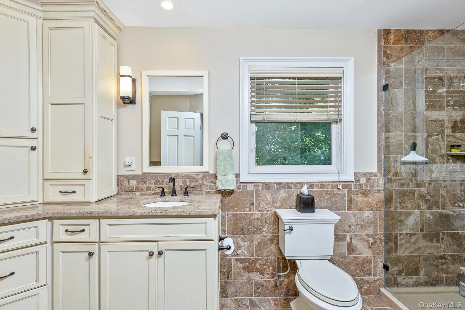 6 Cedar Drive, Brookhaven, NY, 4 Bedrooms Bedrooms, 8 Rooms Rooms,3 BathroomsBathrooms,Residential,For Rent,Cedar,0,1019772 6 Cedar Drive, Brookhaven, NY, 4 Bedrooms Bedrooms, 8 Rooms Rooms,3 BathroomsBathrooms,Residential,For Rent,Cedar,0,1019772