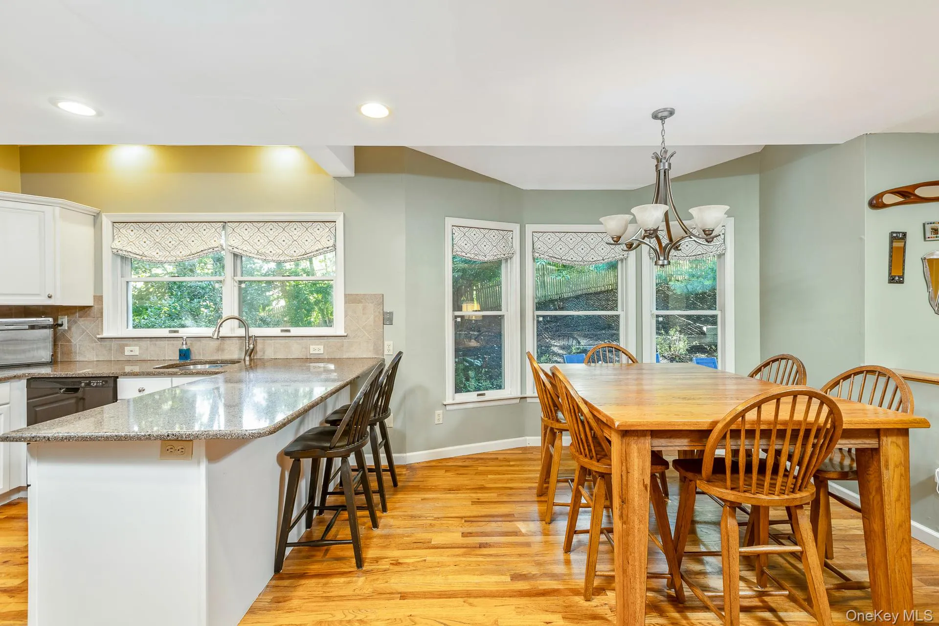 6 Cedar Drive, Brookhaven, NY, 4 Bedrooms Bedrooms, 8 Rooms Rooms,3 BathroomsBathrooms,Residential,For Rent,Cedar,0,1019772 6 Cedar Drive, Brookhaven, NY, 4 Bedrooms Bedrooms, 8 Rooms Rooms,3 BathroomsBathrooms,Residential,For Rent,Cedar,0,1019772