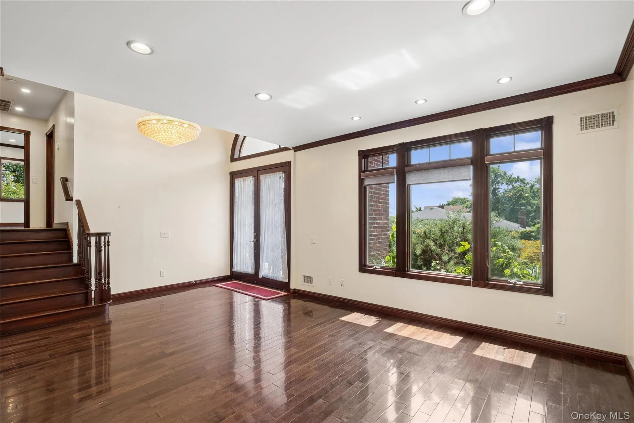300 Ellen Place, Oyster Bay, NY, 5 Bedrooms Bedrooms, 9 Rooms Rooms,4 BathroomsBathrooms,Residential,For Rent,Ellen,0,1019773 300 Ellen Place, Oyster Bay, NY, 5 Bedrooms Bedrooms, 9 Rooms Rooms,4 BathroomsBathrooms,Residential,For Rent,Ellen,0,1019773