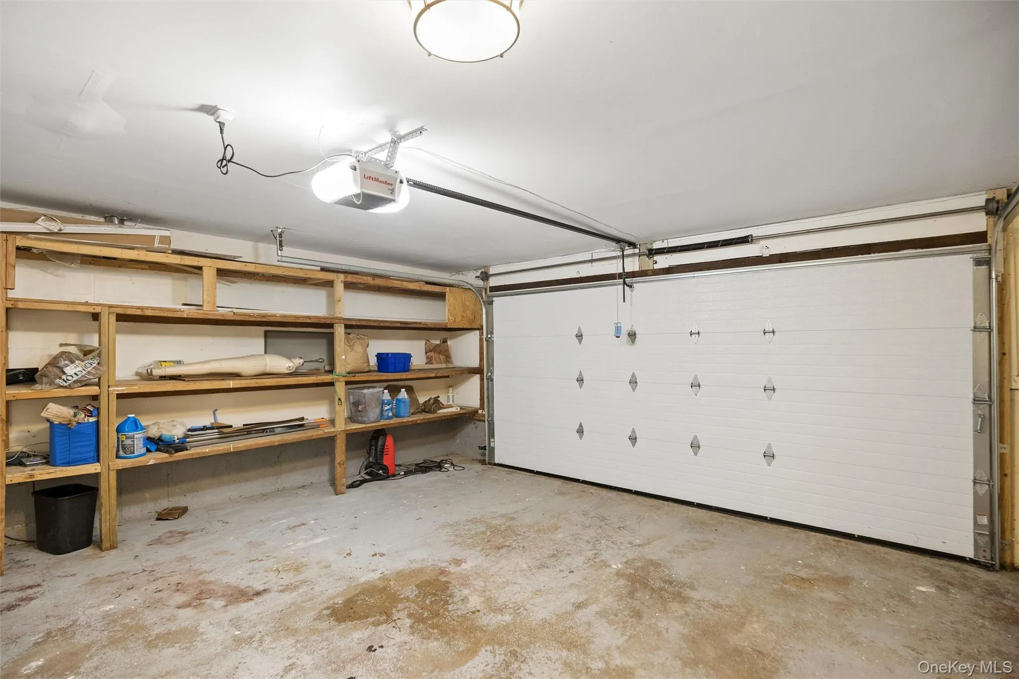 300 Ellen Place, Oyster Bay, NY, 5 Bedrooms Bedrooms, 9 Rooms Rooms,4 BathroomsBathrooms,Residential,For Rent,Ellen,0,1019773 300 Ellen Place, Oyster Bay, NY, 5 Bedrooms Bedrooms, 9 Rooms Rooms,4 BathroomsBathrooms,Residential,For Rent,Ellen,0,1019773