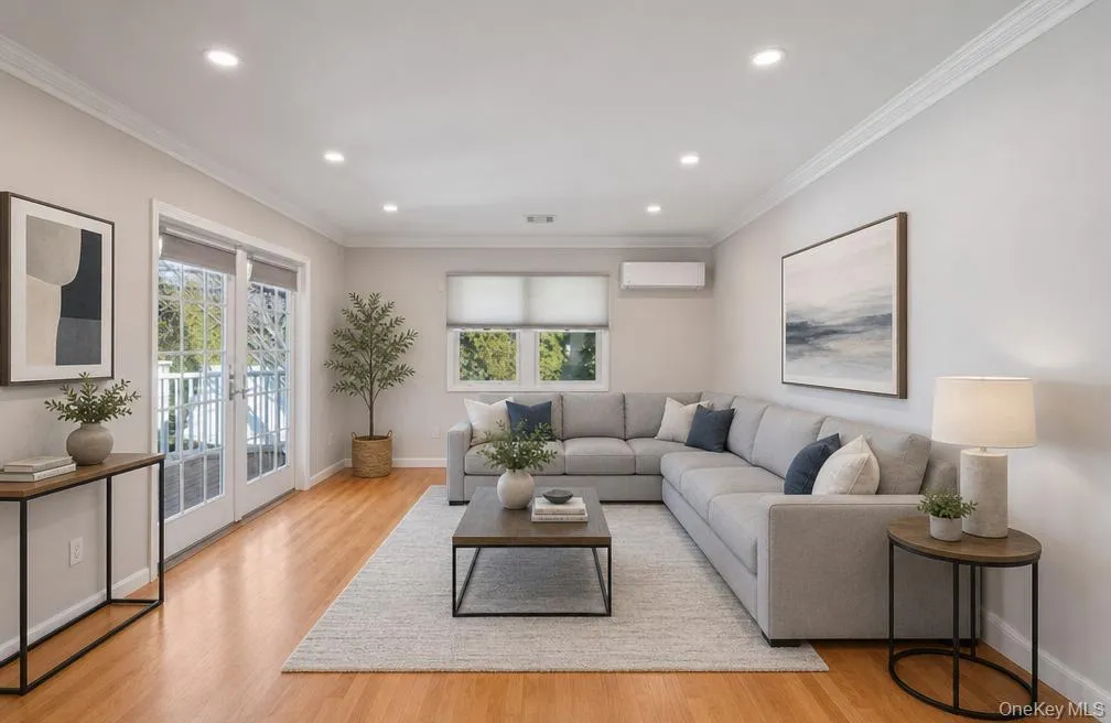30 Deborah Road, Oyster Bay, NY, 4 Bedrooms Bedrooms, 10 Rooms Rooms,3 BathroomsBathrooms,Residential Lease,For Rent,Deborah,0,1019779 30 Deborah Road, Oyster Bay, NY, 4 Bedrooms Bedrooms, 10 Rooms Rooms,3 BathroomsBathrooms,Residential Lease,For Rent,Deborah,0,1019779