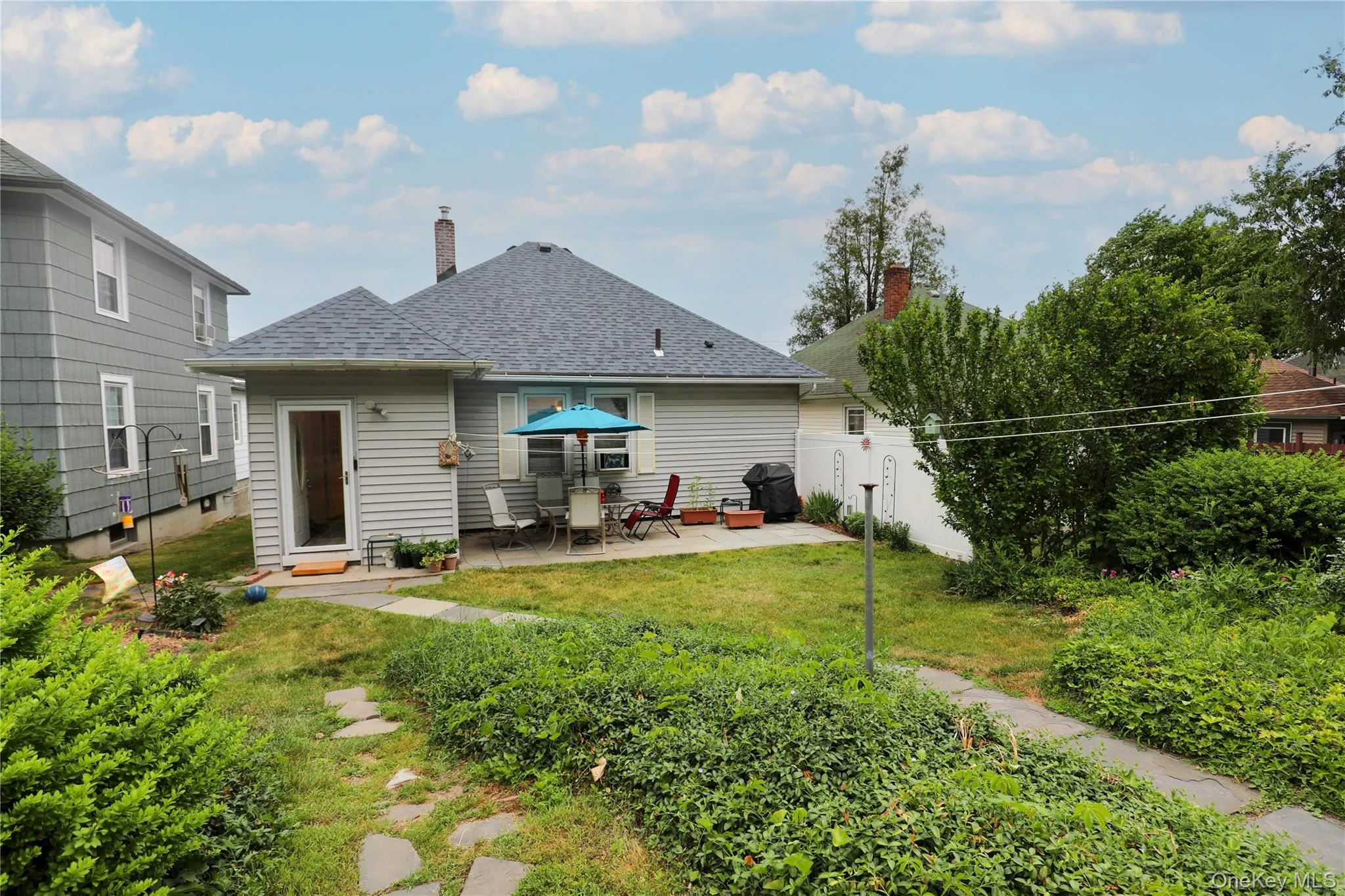 98 Hurley Avenue, Kingston, NY, 2 Bedrooms Bedrooms, 6 Rooms Rooms,1 BathroomBathrooms,Residential Lease,For Rent,Hurley,0,1019787 98 Hurley Avenue, Kingston, NY, 2 Bedrooms Bedrooms, 6 Rooms Rooms,1 BathroomBathrooms,Residential Lease,For Rent,Hurley,0,1019787