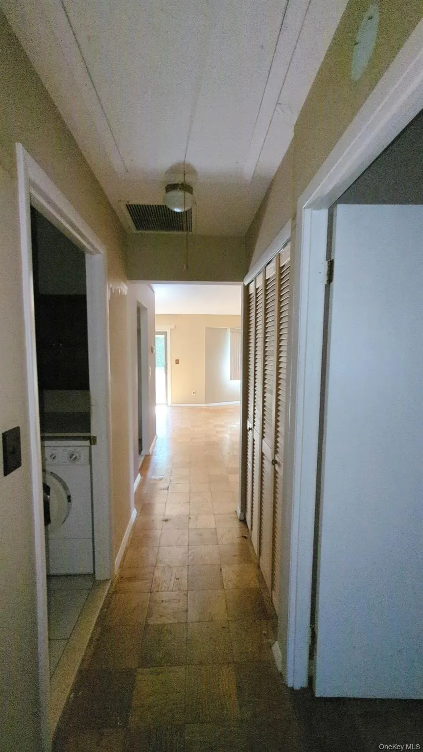 5 Devon Court, Yorktown, NY, 2 Bedrooms Bedrooms, 5 Rooms Rooms,1 BathroomBathrooms,Residential,For Rent,Devon,0,1019790 5 Devon Court, Yorktown, NY, 2 Bedrooms Bedrooms, 5 Rooms Rooms,1 BathroomBathrooms,Residential,For Rent,Devon,0,1019790