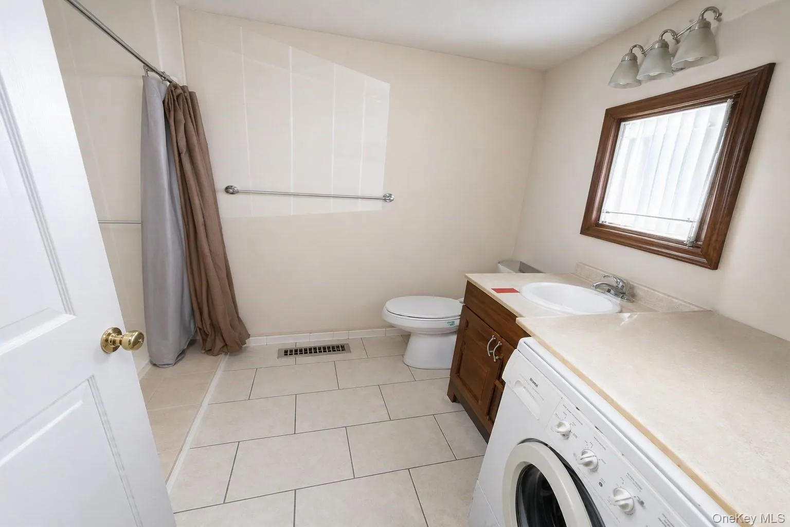 5 Devon Court, Yorktown, NY, 2 Bedrooms Bedrooms, 5 Rooms Rooms,1 BathroomBathrooms,Residential,For Rent,Devon,0,1019790 5 Devon Court, Yorktown, NY, 2 Bedrooms Bedrooms, 5 Rooms Rooms,1 BathroomBathrooms,Residential,For Rent,Devon,0,1019790