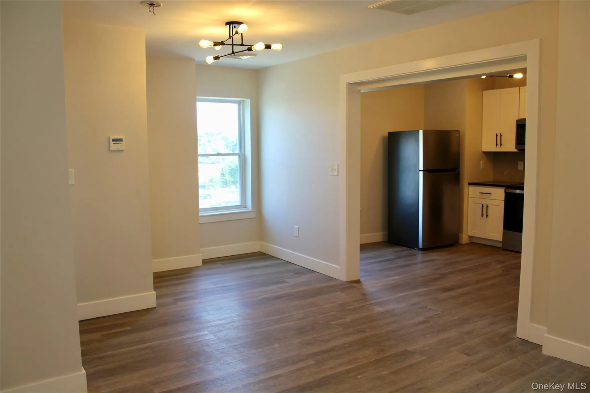 7 Clinton Street, Poughkeepsie, NY, 2 Bedrooms Bedrooms, 5 Rooms Rooms,1 BathroomBathrooms,Residential Lease,For Rent,Clinton,0,1019794 7 Clinton Street, Poughkeepsie, NY, 2 Bedrooms Bedrooms, 5 Rooms Rooms,1 BathroomBathrooms,Residential Lease,For Rent,Clinton,0,1019794