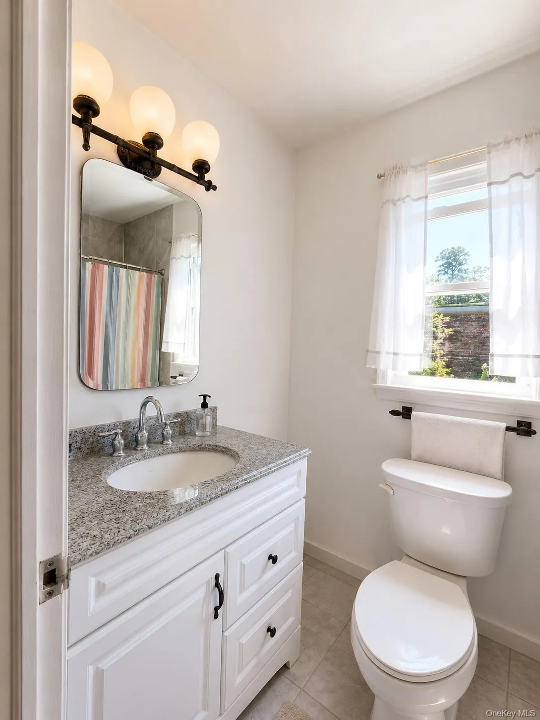10 Tioken Road, Ramapo, NY, 5 Bedrooms Bedrooms, 9 Rooms Rooms,2 BathroomsBathrooms,Residential,For Rent,Tioken,0,1019797 10 Tioken Road, Ramapo, NY, 5 Bedrooms Bedrooms, 9 Rooms Rooms,2 BathroomsBathrooms,Residential,For Rent,Tioken,0,1019797