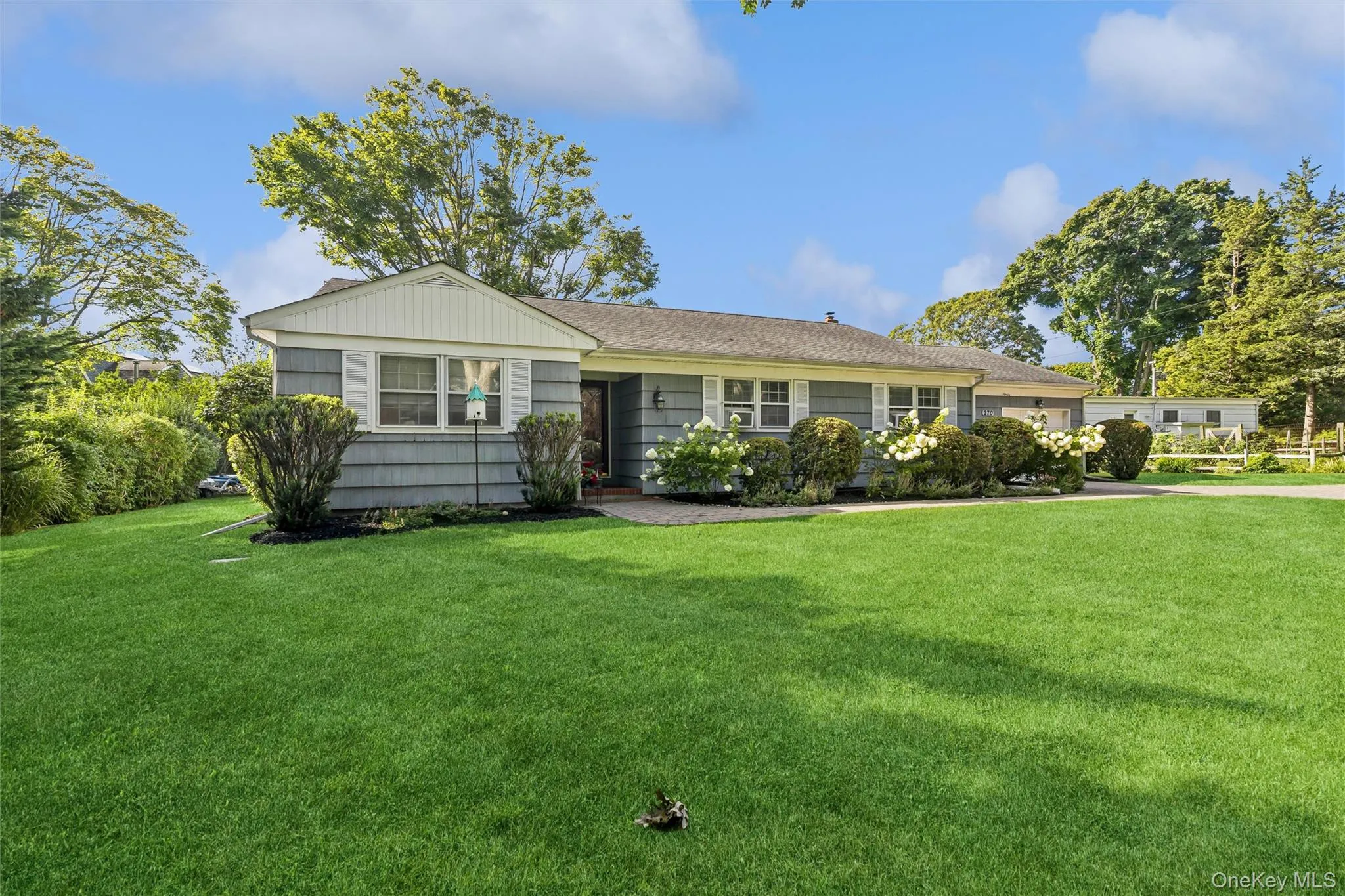 270 Opechee Avenue, Southold, NY, 3 Bedrooms Bedrooms, 7 Rooms Rooms,2 BathroomsBathrooms,Residential,For Rent,Opechee,0,1019799 270 Opechee Avenue, Southold, NY, 3 Bedrooms Bedrooms, 7 Rooms Rooms,2 BathroomsBathrooms,Residential,For Rent,Opechee,0,1019799