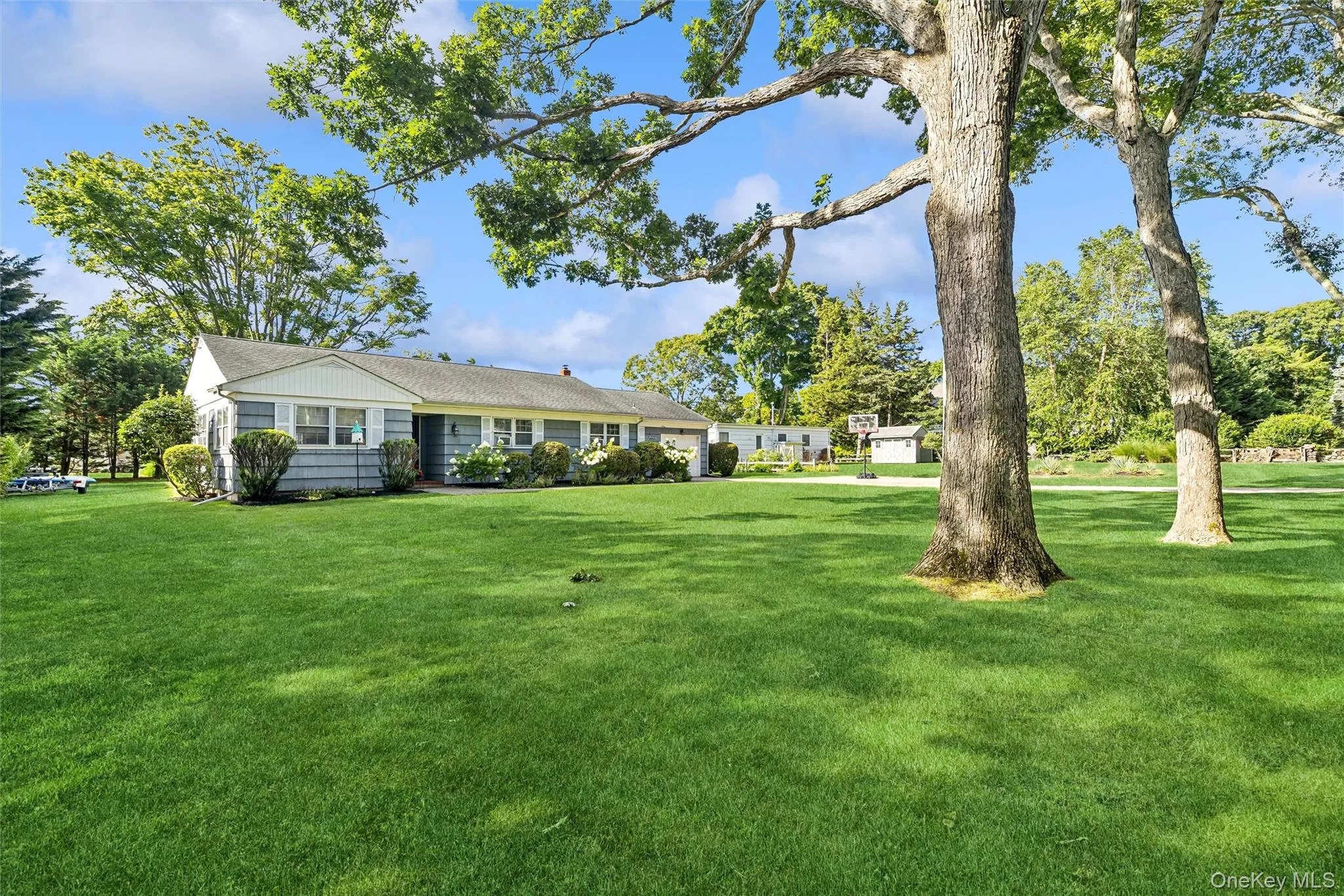 270 Opechee Avenue, Southold, NY, 3 Bedrooms Bedrooms, 7 Rooms Rooms,2 BathroomsBathrooms,Residential,For Rent,Opechee,0,1019799 270 Opechee Avenue, Southold, NY, 3 Bedrooms Bedrooms, 7 Rooms Rooms,2 BathroomsBathrooms,Residential,For Rent,Opechee,0,1019799
