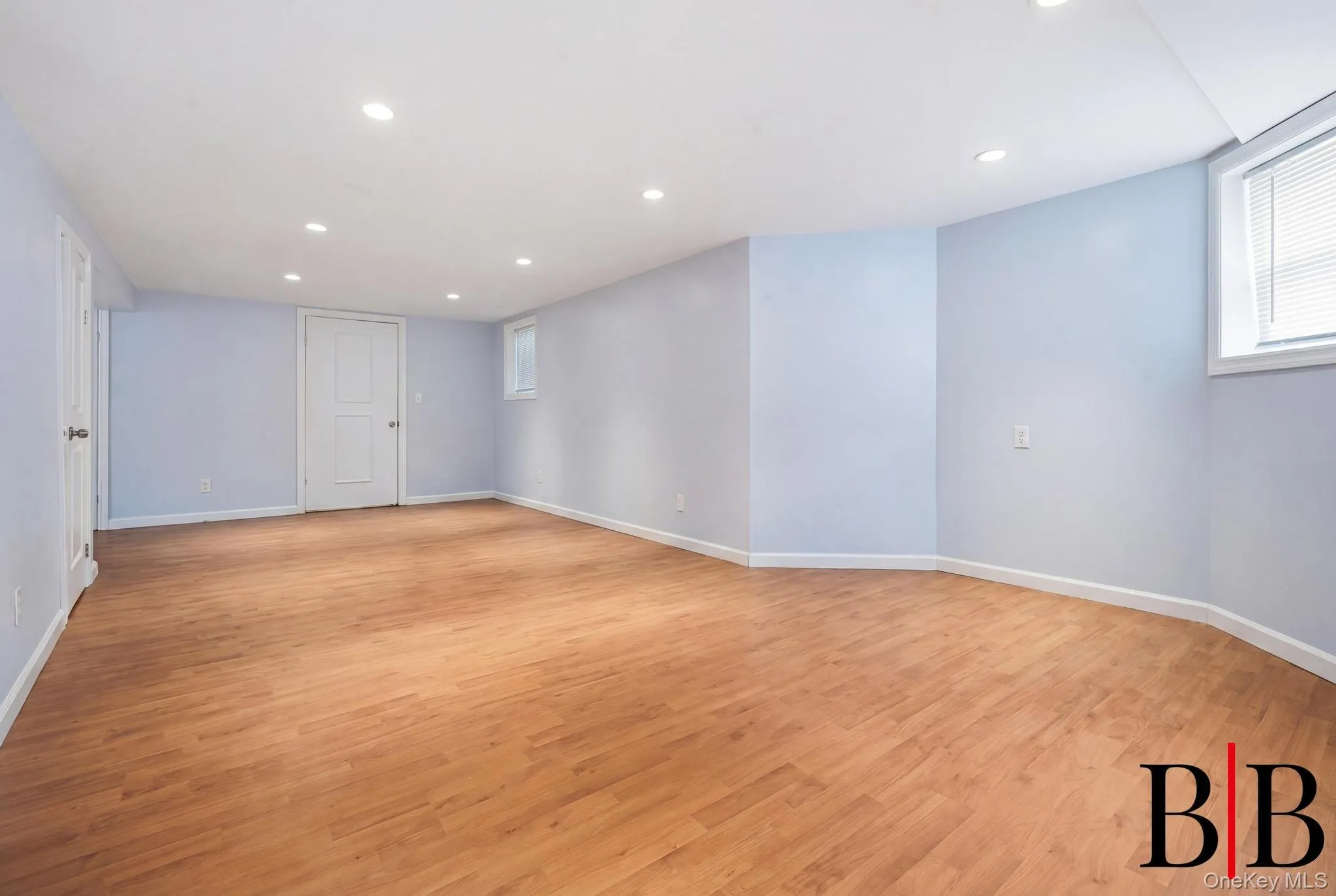 533 Beach 130th Street, New York, NY, 6 Bedrooms Bedrooms, 10 Rooms Rooms,2 BathroomsBathrooms,Residential,For Rent,Beach 130th,0,1019800 533 Beach 130th Street, New York, NY, 6 Bedrooms Bedrooms, 10 Rooms Rooms,2 BathroomsBathrooms,Residential,For Rent,Beach 130th,0,1019800