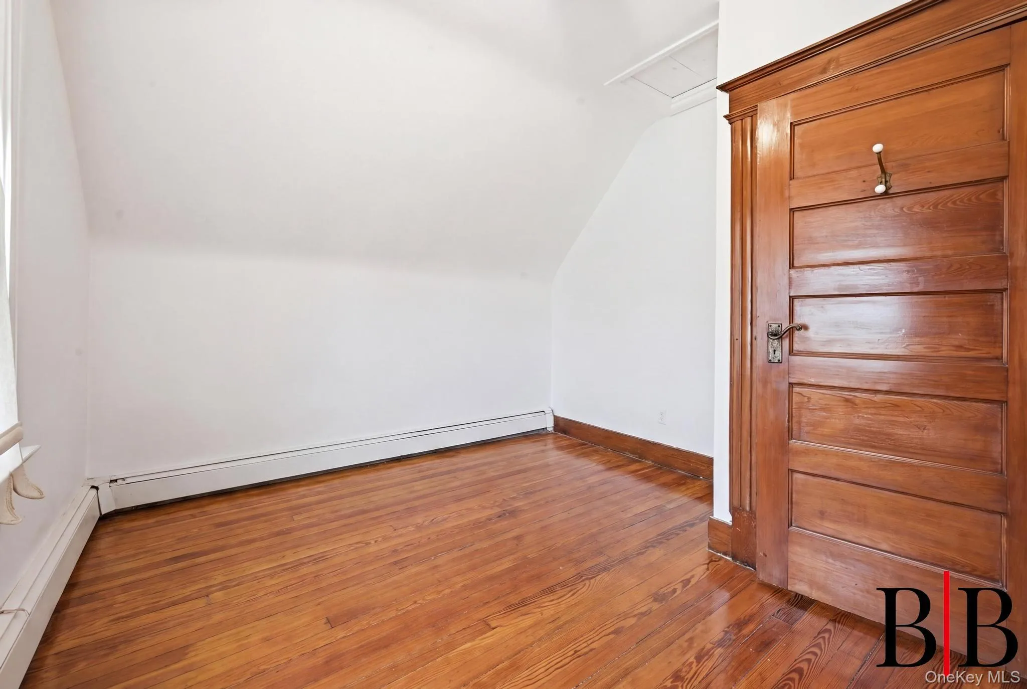 533 Beach 130th Street, New York, NY, 6 Bedrooms Bedrooms, 10 Rooms Rooms,2 BathroomsBathrooms,Residential,For Rent,Beach 130th,0,1019800 533 Beach 130th Street, New York, NY, 6 Bedrooms Bedrooms, 10 Rooms Rooms,2 BathroomsBathrooms,Residential,For Rent,Beach 130th,0,1019800