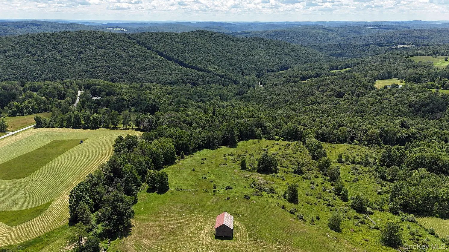 Showing aerial views, long range view of the property and far-off views. Showing aerial views, long range view of the property and far-off views.