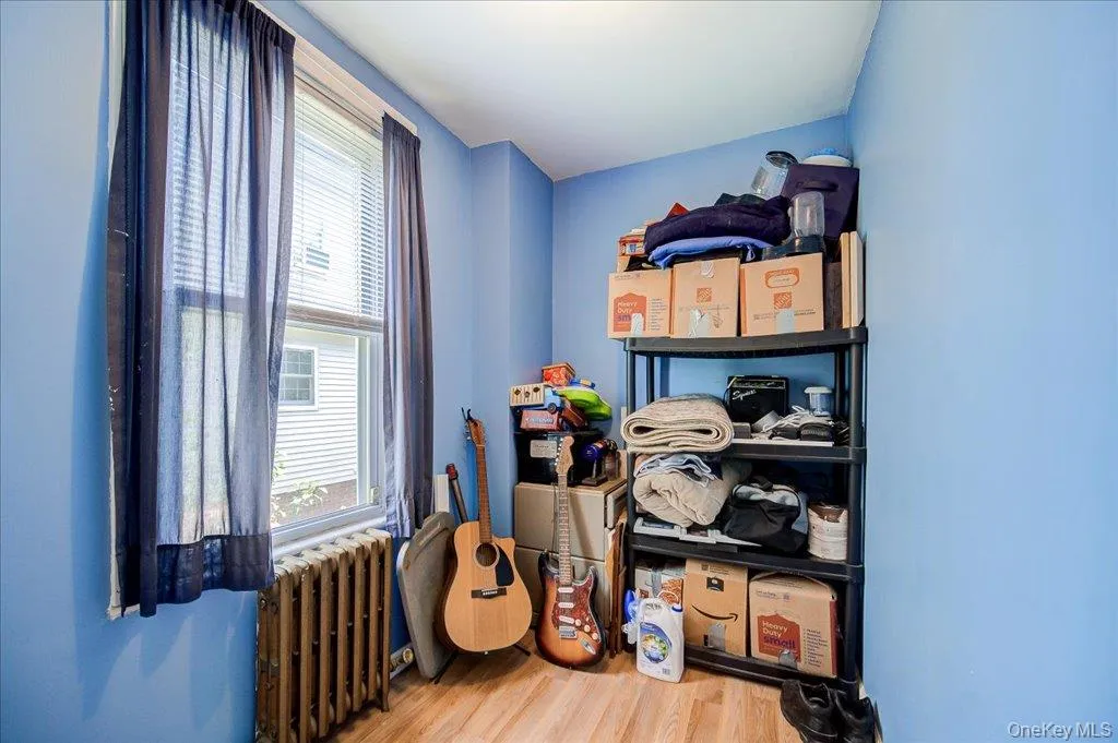 40 Elm Street, Beacon, NY, 2 Bedrooms Bedrooms, 6 Rooms Rooms,1 BathroomBathrooms,Residential,For Rent,Elm,0,1019803 40 Elm Street, Beacon, NY, 2 Bedrooms Bedrooms, 6 Rooms Rooms,1 BathroomBathrooms,Residential,For Rent,Elm,0,1019803