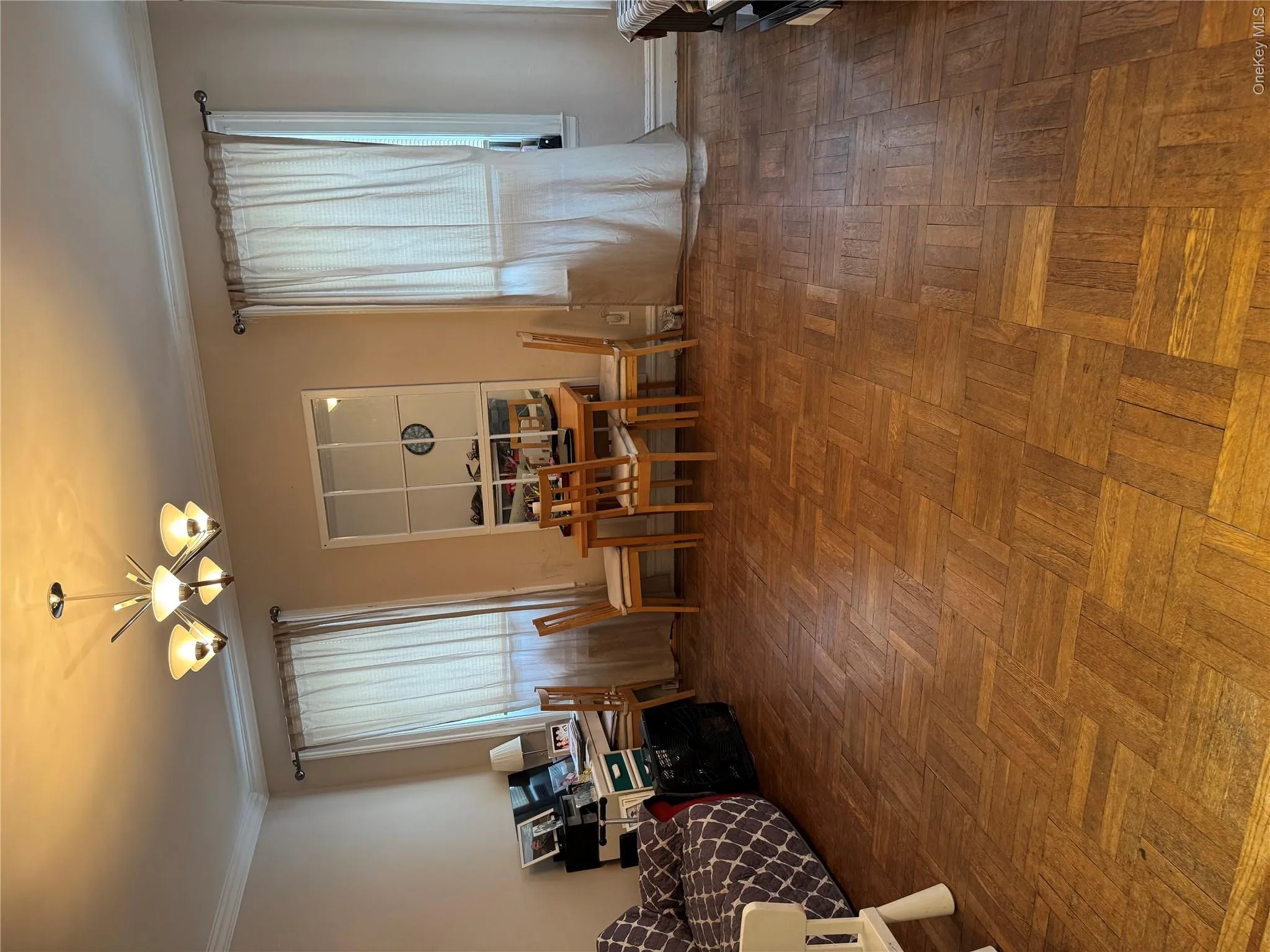 2922 Barnes Avenue, New York, NY, 1 Bedroom Bedrooms, 3 Rooms Rooms,1 BathroomBathrooms,Residential,For Rent,Barnes,0,1019804 2922 Barnes Avenue, New York, NY, 1 Bedroom Bedrooms, 3 Rooms Rooms,1 BathroomBathrooms,Residential,For Rent,Barnes,0,1019804