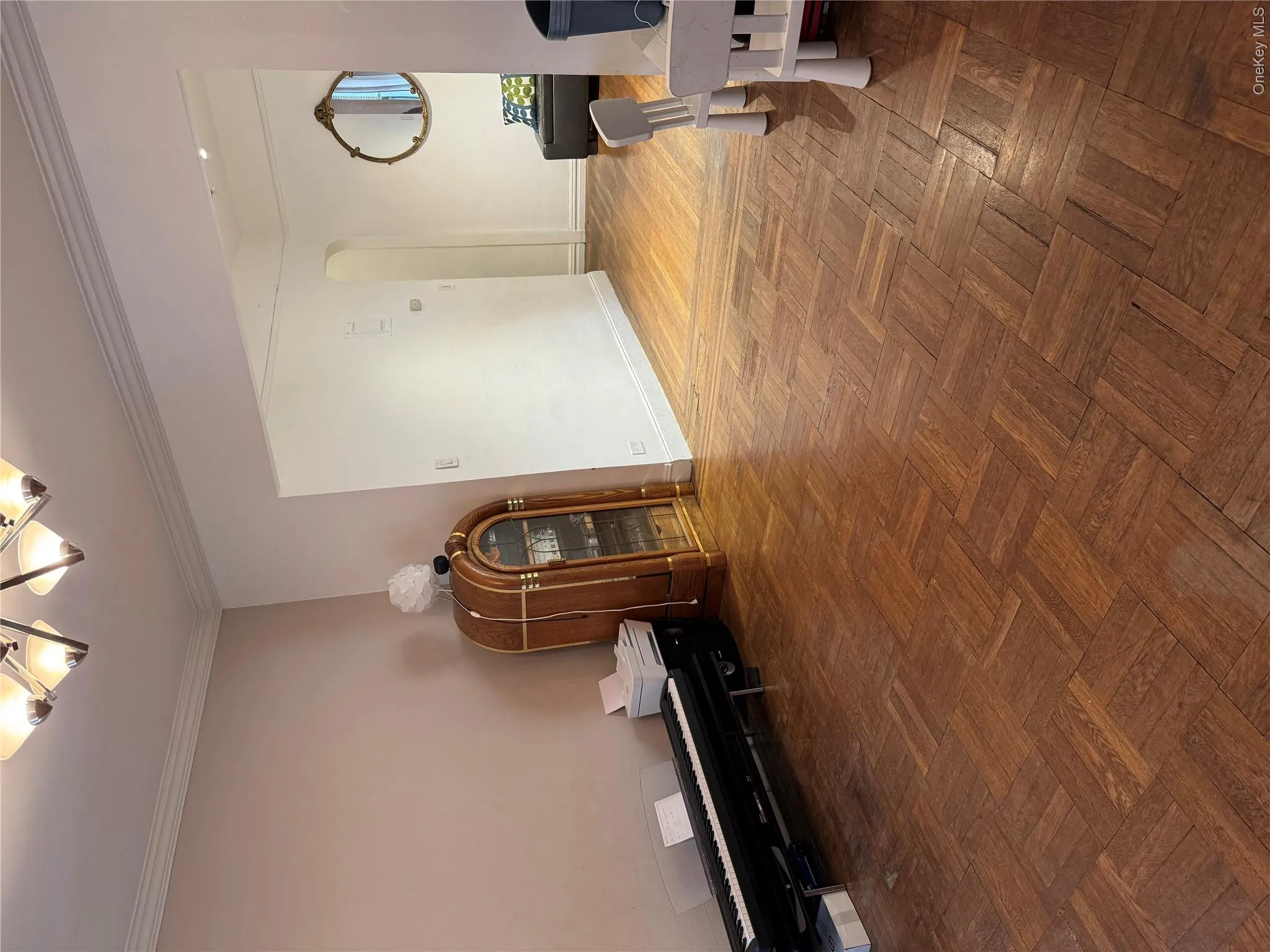 2922 Barnes Avenue, New York, NY, 1 Bedroom Bedrooms, 3 Rooms Rooms,1 BathroomBathrooms,Residential,For Rent,Barnes,0,1019804 2922 Barnes Avenue, New York, NY, 1 Bedroom Bedrooms, 3 Rooms Rooms,1 BathroomBathrooms,Residential,For Rent,Barnes,0,1019804