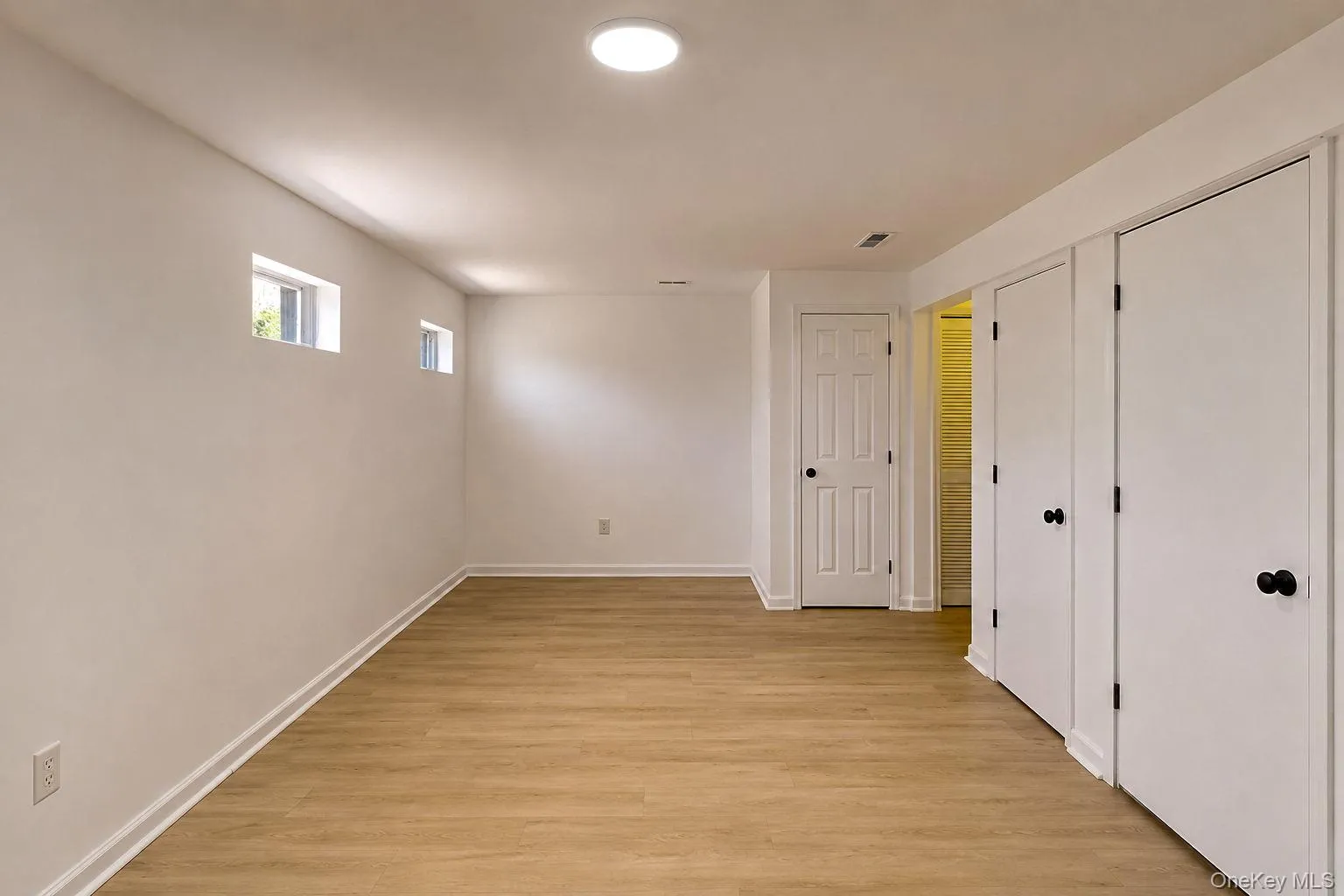 5 Alicia Lane, Warwick (town), NY, 3 Bedrooms Bedrooms, 9 Rooms Rooms,2 BathroomsBathrooms,Residential,For Rent,Alicia,0,1019807 5 Alicia Lane, Warwick (town), NY, 3 Bedrooms Bedrooms, 9 Rooms Rooms,2 BathroomsBathrooms,Residential,For Rent,Alicia,0,1019807