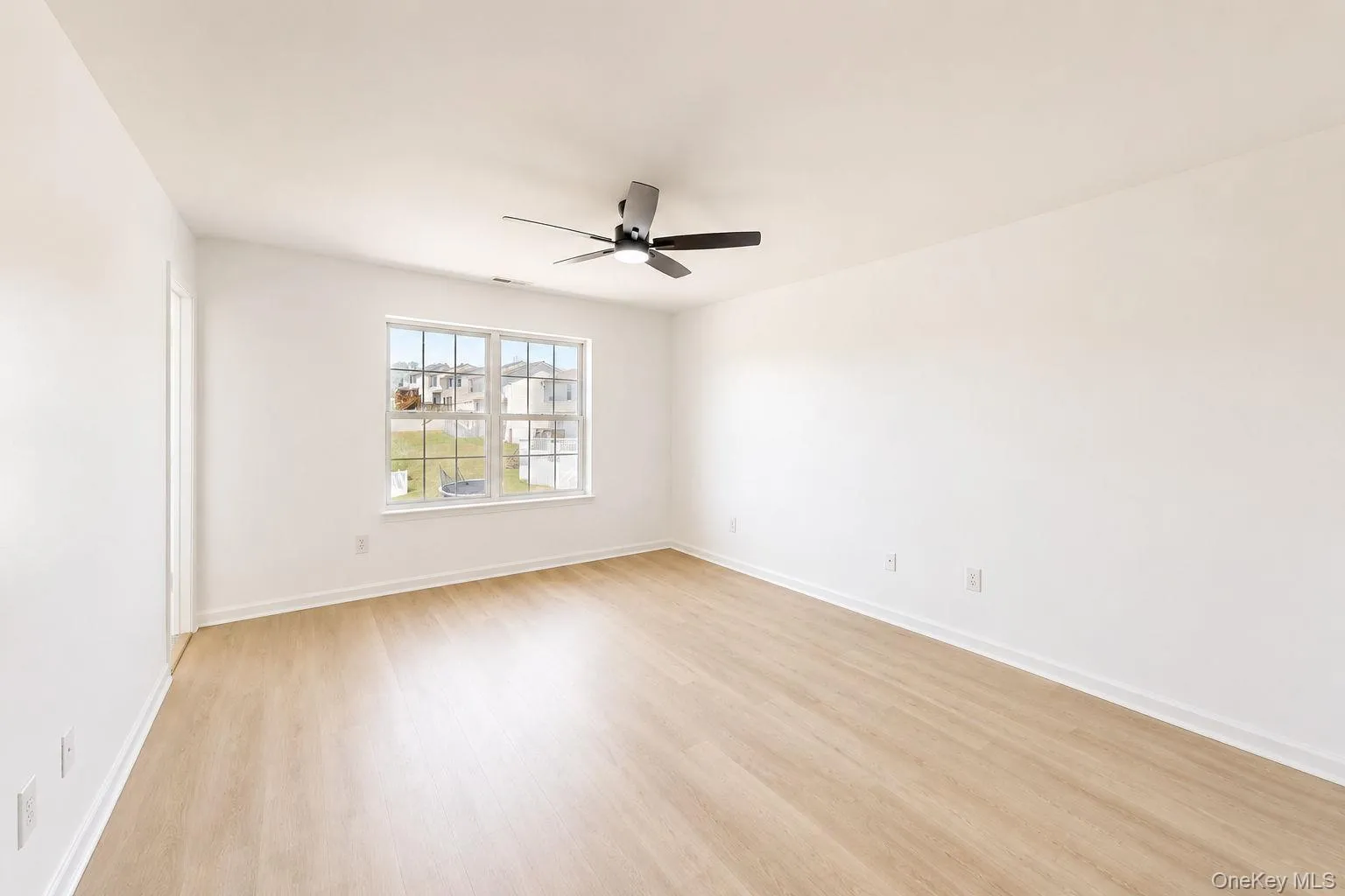 5 Alicia Lane, Warwick (town), NY, 3 Bedrooms Bedrooms, 9 Rooms Rooms,2 BathroomsBathrooms,Residential,For Rent,Alicia,0,1019807 5 Alicia Lane, Warwick (town), NY, 3 Bedrooms Bedrooms, 9 Rooms Rooms,2 BathroomsBathrooms,Residential,For Rent,Alicia,0,1019807