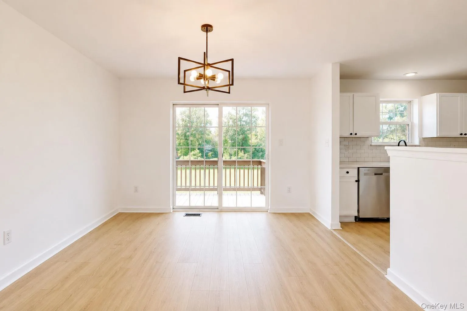 5 Alicia Lane, Warwick (town), NY, 3 Bedrooms Bedrooms, 9 Rooms Rooms,2 BathroomsBathrooms,Residential,For Rent,Alicia,0,1019807 5 Alicia Lane, Warwick (town), NY, 3 Bedrooms Bedrooms, 9 Rooms Rooms,2 BathroomsBathrooms,Residential,For Rent,Alicia,0,1019807