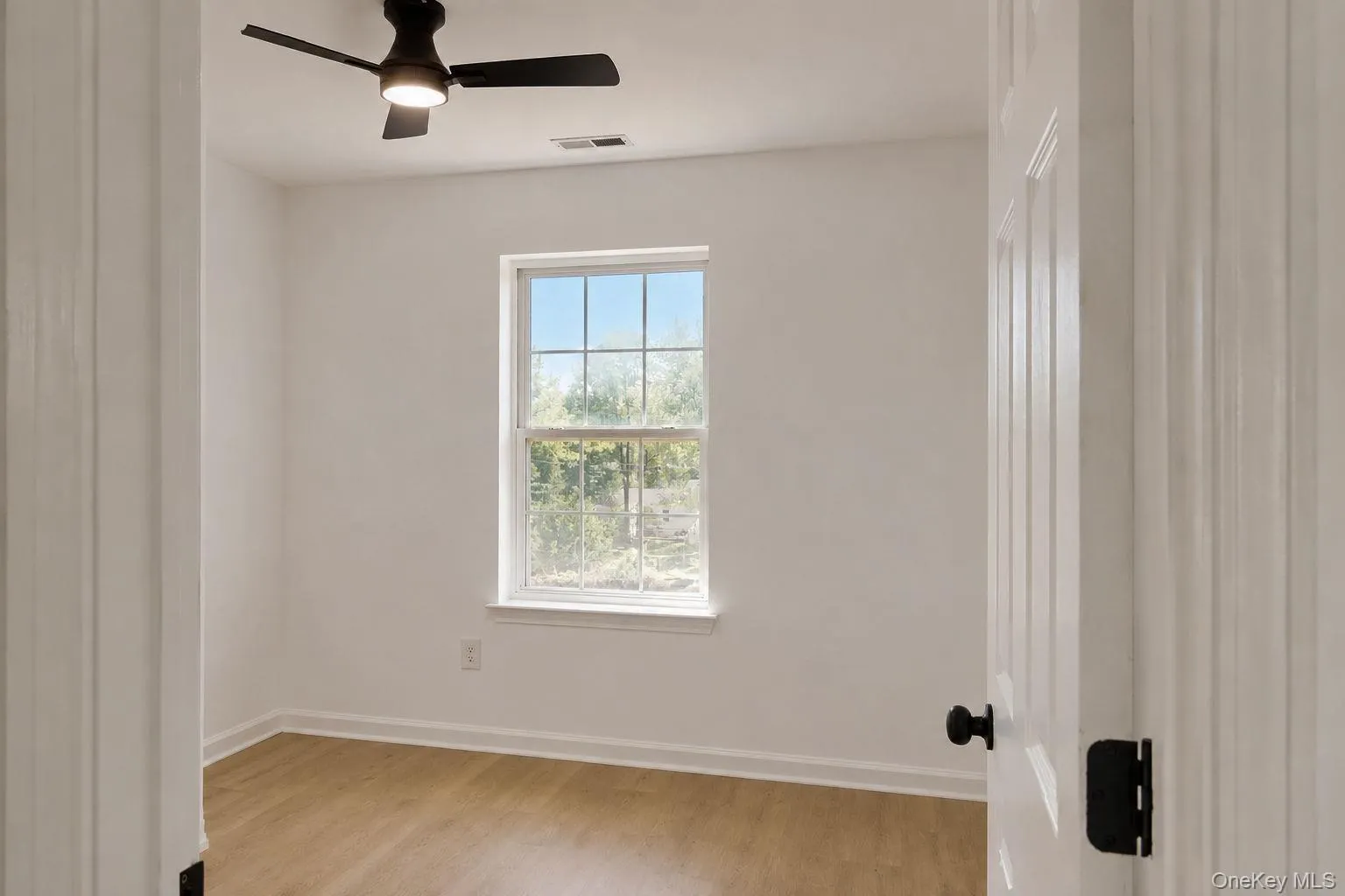 5 Alicia Lane, Warwick (town), NY, 3 Bedrooms Bedrooms, 9 Rooms Rooms,2 BathroomsBathrooms,Residential,For Rent,Alicia,0,1019807 5 Alicia Lane, Warwick (town), NY, 3 Bedrooms Bedrooms, 9 Rooms Rooms,2 BathroomsBathrooms,Residential,For Rent,Alicia,0,1019807