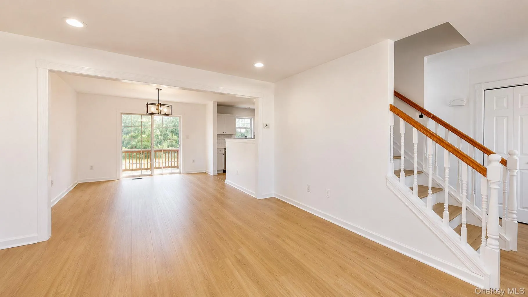 5 Alicia Lane, Warwick (town), NY, 3 Bedrooms Bedrooms, 9 Rooms Rooms,2 BathroomsBathrooms,Residential,For Rent,Alicia,0,1019807 5 Alicia Lane, Warwick (town), NY, 3 Bedrooms Bedrooms, 9 Rooms Rooms,2 BathroomsBathrooms,Residential,For Rent,Alicia,0,1019807
