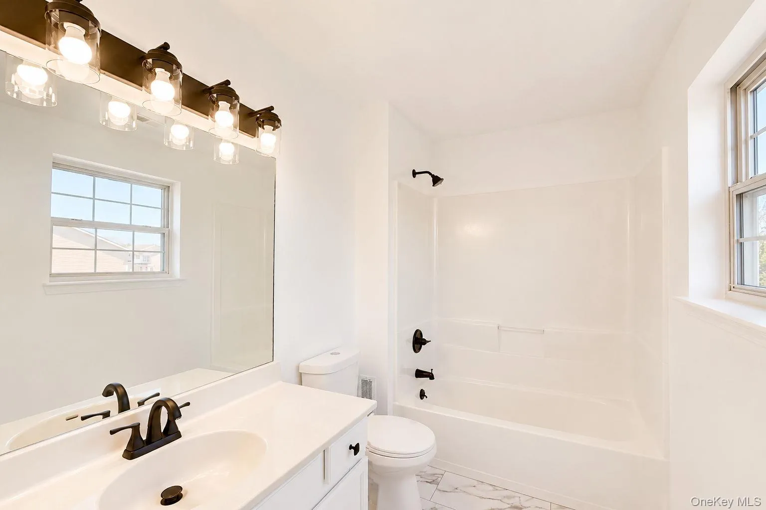 5 Alicia Lane, Warwick (town), NY, 3 Bedrooms Bedrooms, 9 Rooms Rooms,2 BathroomsBathrooms,Residential,For Rent,Alicia,0,1019807 5 Alicia Lane, Warwick (town), NY, 3 Bedrooms Bedrooms, 9 Rooms Rooms,2 BathroomsBathrooms,Residential,For Rent,Alicia,0,1019807
