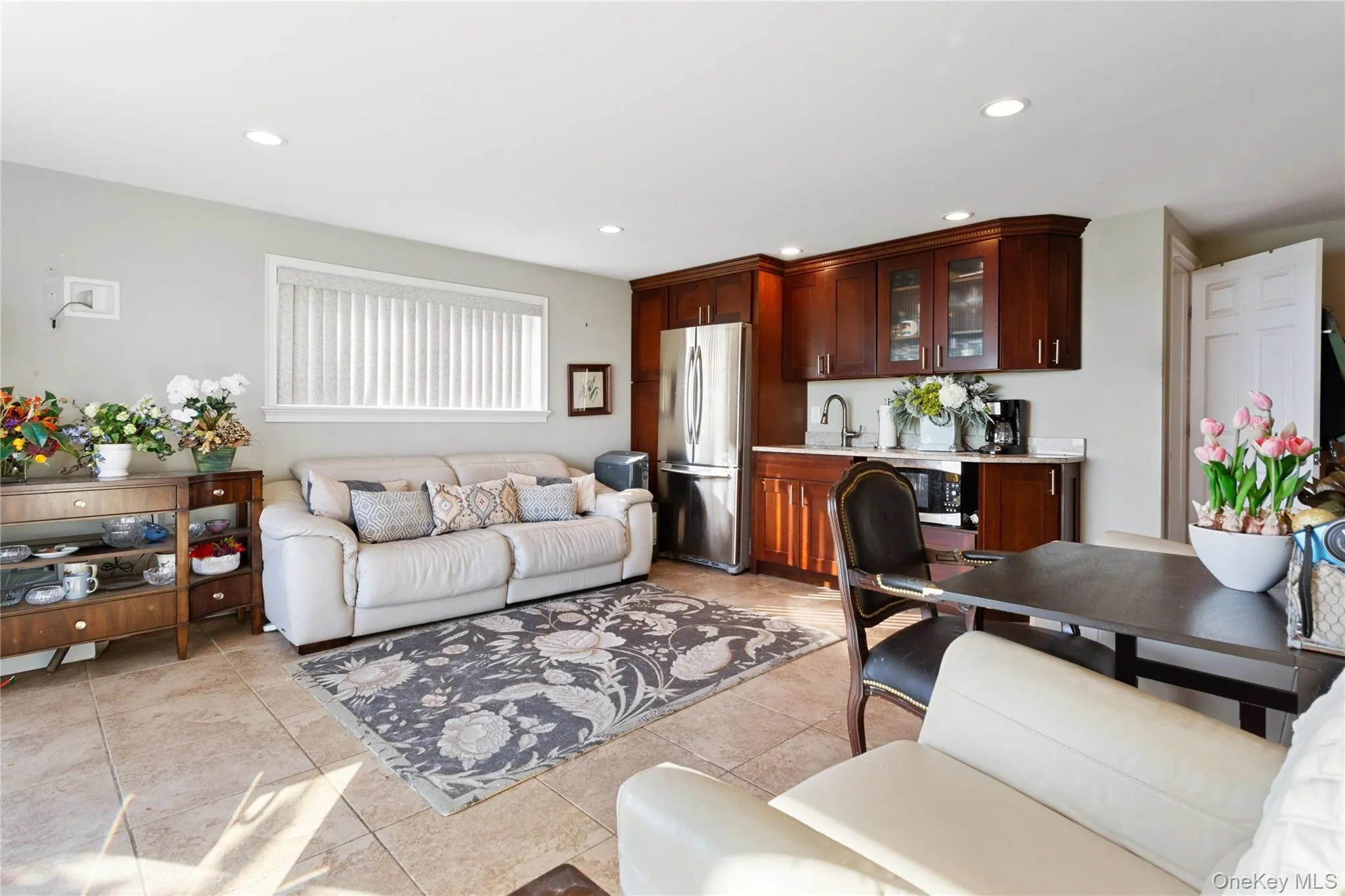 255 Delaware Avenue, Hempstead, NY, 5 Bedrooms Bedrooms, 9 Rooms Rooms,3 BathroomsBathrooms,Residential Lease,For Rent,Delaware,0,1019808 255 Delaware Avenue, Hempstead, NY, 5 Bedrooms Bedrooms, 9 Rooms Rooms,3 BathroomsBathrooms,Residential Lease,For Rent,Delaware,0,1019808