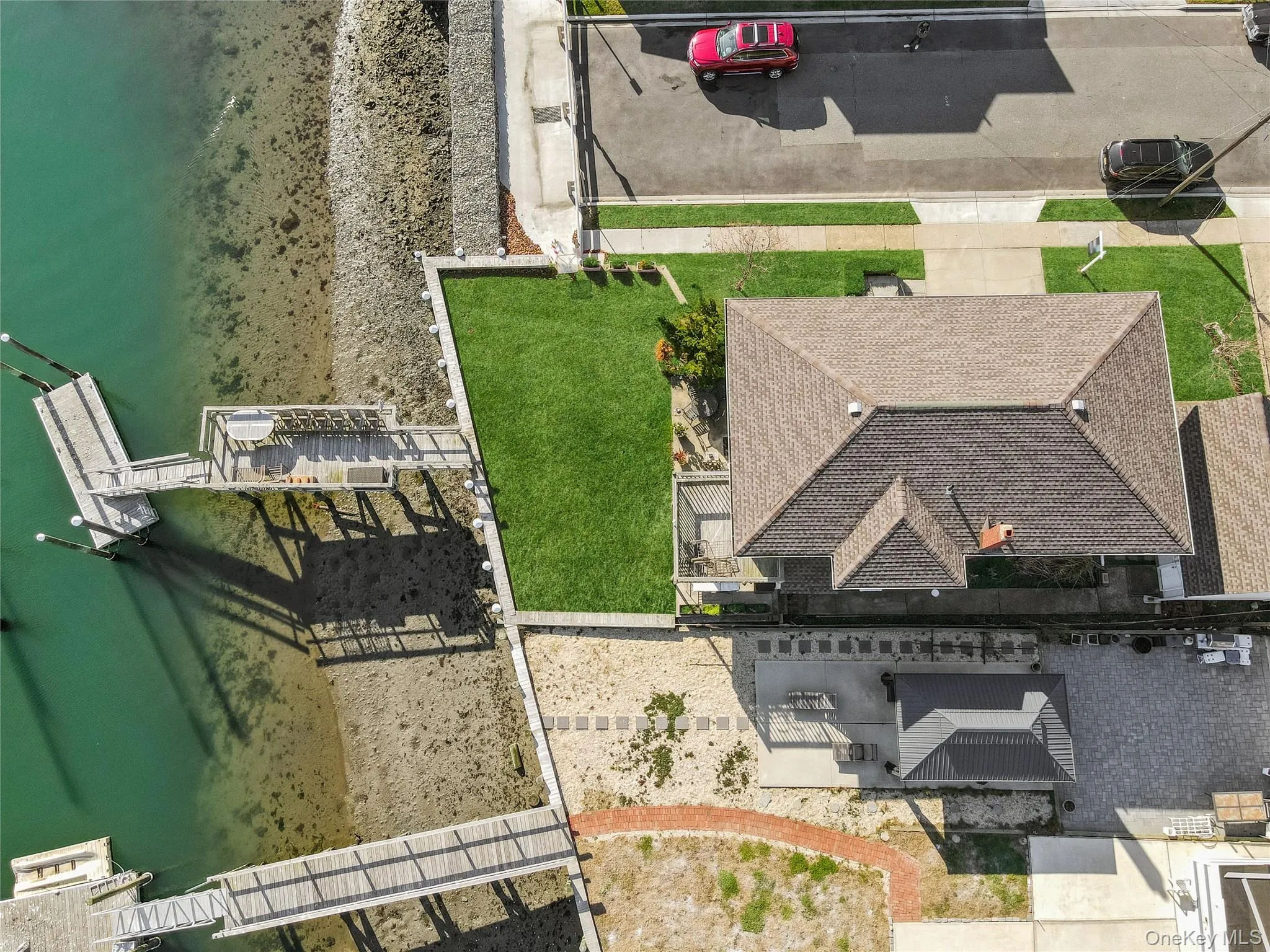 255 Delaware Avenue, Hempstead, NY, 5 Bedrooms Bedrooms, 9 Rooms Rooms,3 BathroomsBathrooms,Residential Lease,For Rent,Delaware,0,1019808 255 Delaware Avenue, Hempstead, NY, 5 Bedrooms Bedrooms, 9 Rooms Rooms,3 BathroomsBathrooms,Residential Lease,For Rent,Delaware,0,1019808