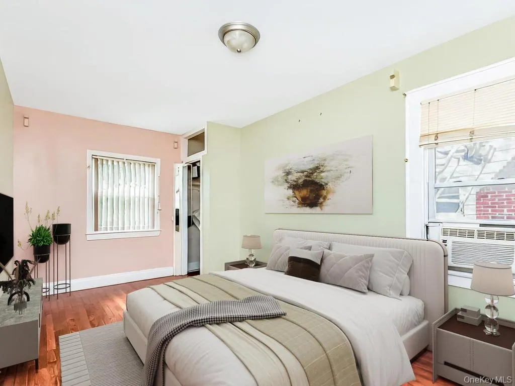 4004 Rombouts Avenue, New York, NY, 6 Bedrooms Bedrooms, 10 Rooms Rooms,3 BathroomsBathrooms,Residential,For Rent,Rombouts,0,1019809 4004 Rombouts Avenue, New York, NY, 6 Bedrooms Bedrooms, 10 Rooms Rooms,3 BathroomsBathrooms,Residential,For Rent,Rombouts,0,1019809