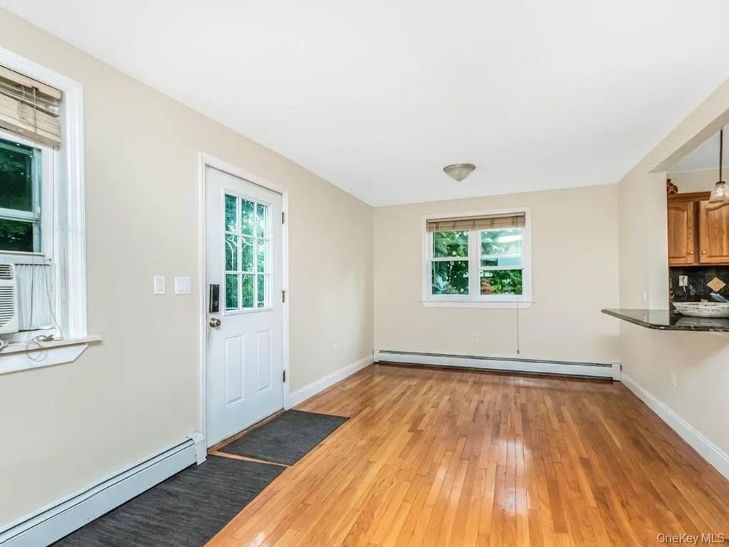 4004 Rombouts Avenue, New York, NY, 6 Bedrooms Bedrooms, 10 Rooms Rooms,3 BathroomsBathrooms,Residential,For Rent,Rombouts,0,1019809 4004 Rombouts Avenue, New York, NY, 6 Bedrooms Bedrooms, 10 Rooms Rooms,3 BathroomsBathrooms,Residential,For Rent,Rombouts,0,1019809