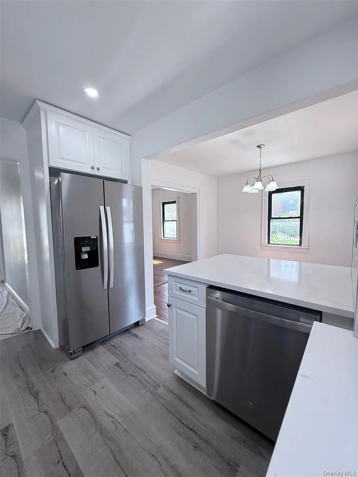 71 Longdale Avenue, Greenburgh, NY, 2 Bedrooms Bedrooms, 6 Rooms Rooms,1 BathroomBathrooms,Residential,For Rent,Longdale,0,1019815 71 Longdale Avenue, Greenburgh, NY, 2 Bedrooms Bedrooms, 6 Rooms Rooms,1 BathroomBathrooms,Residential,For Rent,Longdale,0,1019815