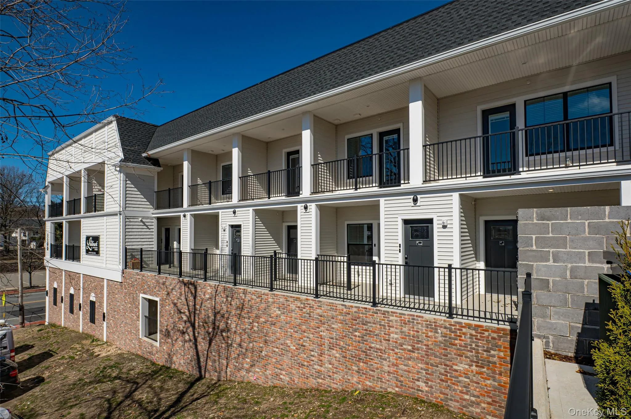 1100 New York Avenue, Huntington, NY, 2 Bedrooms Bedrooms, 4 Rooms Rooms,2 BathroomsBathrooms,Residential Lease,For Rent,New York,0,1019819 1100 New York Avenue, Huntington, NY, 2 Bedrooms Bedrooms, 4 Rooms Rooms,2 BathroomsBathrooms,Residential Lease,For Rent,New York,0,1019819