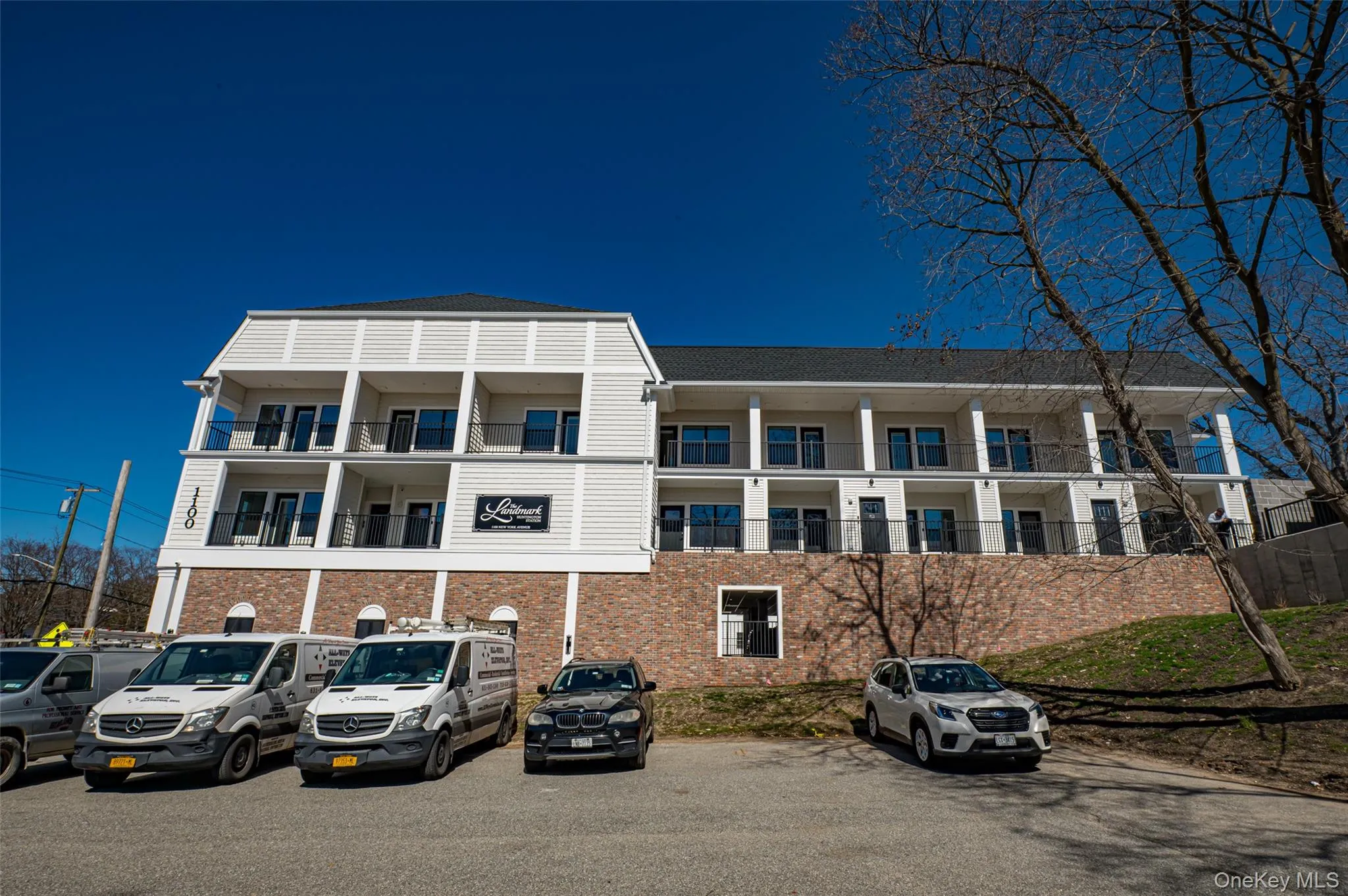1100 New York Avenue, Huntington, NY, 2 Bedrooms Bedrooms, 4 Rooms Rooms,2 BathroomsBathrooms,Residential Lease,For Rent,New York,0,1019819 1100 New York Avenue, Huntington, NY, 2 Bedrooms Bedrooms, 4 Rooms Rooms,2 BathroomsBathrooms,Residential Lease,For Rent,New York,0,1019819