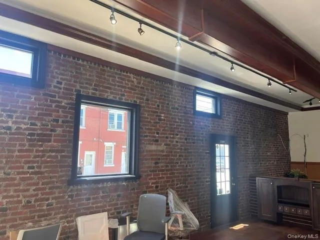 281 Broadway, Oyster Bay, NY, ,Commercial Lease,For Rent,Broadway,0,1019820 281 Broadway, Oyster Bay, NY, ,Commercial Lease,For Rent,Broadway,0,1019820