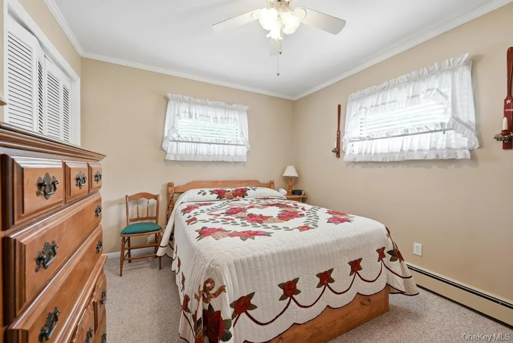 32 Jackson Street, Riverhead, NY, 3 Bedrooms Bedrooms, 7 Rooms Rooms,1 BathroomBathrooms,Residential,For Rent,Jackson,0,1019827 32 Jackson Street, Riverhead, NY, 3 Bedrooms Bedrooms, 7 Rooms Rooms,1 BathroomBathrooms,Residential,For Rent,Jackson,0,1019827