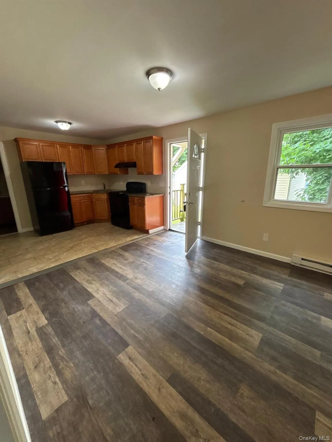 1121 Woodcrest Avenue, Riverhead, NY, 3 Bedrooms Bedrooms, 5 Rooms Rooms,1 BathroomBathrooms,Residential Lease,For Rent,Woodcrest,0,1019828 1121 Woodcrest Avenue, Riverhead, NY, 3 Bedrooms Bedrooms, 5 Rooms Rooms,1 BathroomBathrooms,Residential Lease,For Rent,Woodcrest,0,1019828
