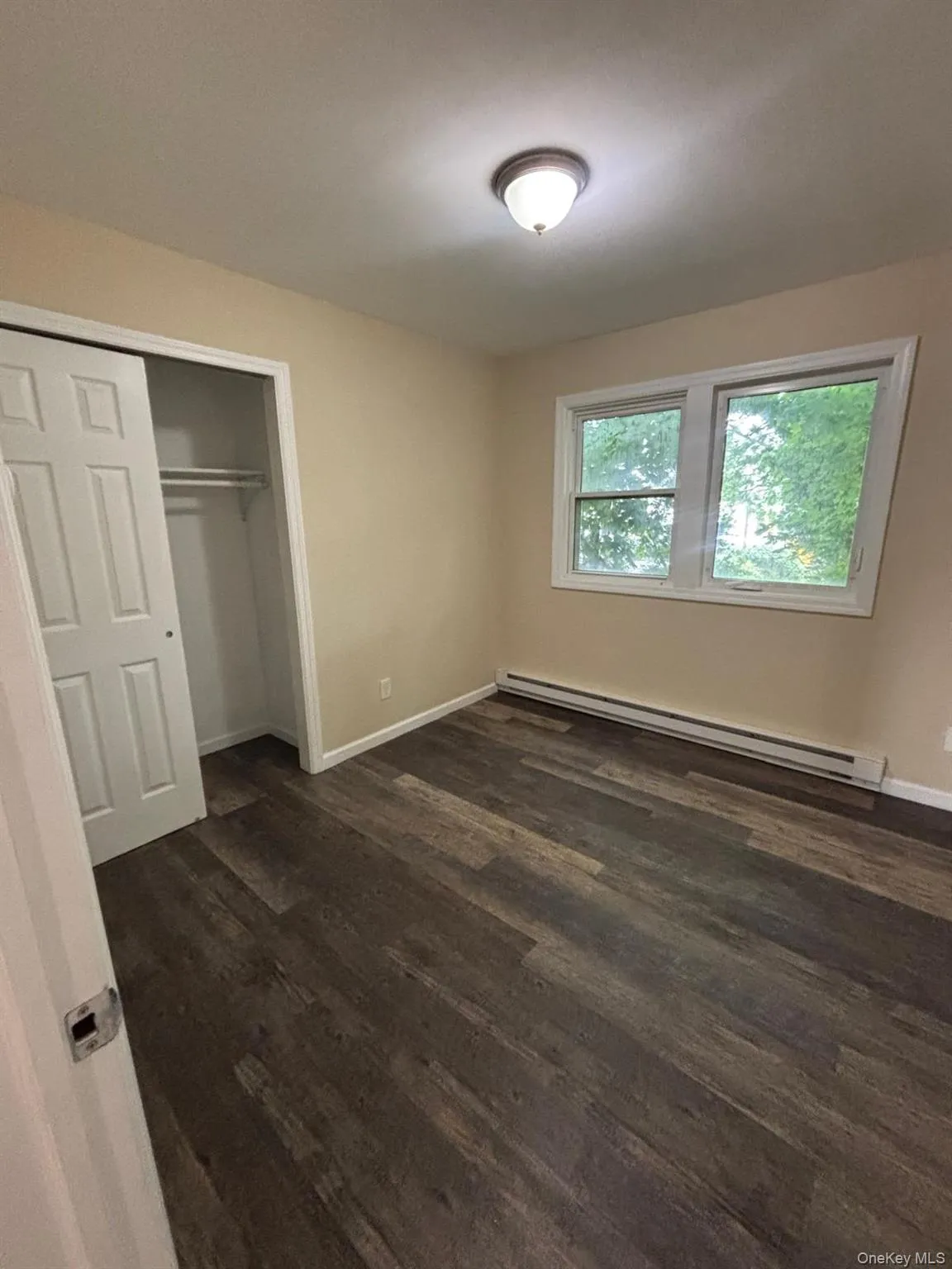 1121 Woodcrest Avenue, Riverhead, NY, 3 Bedrooms Bedrooms, 5 Rooms Rooms,1 BathroomBathrooms,Residential Lease,For Rent,Woodcrest,0,1019828 1121 Woodcrest Avenue, Riverhead, NY, 3 Bedrooms Bedrooms, 5 Rooms Rooms,1 BathroomBathrooms,Residential Lease,For Rent,Woodcrest,0,1019828