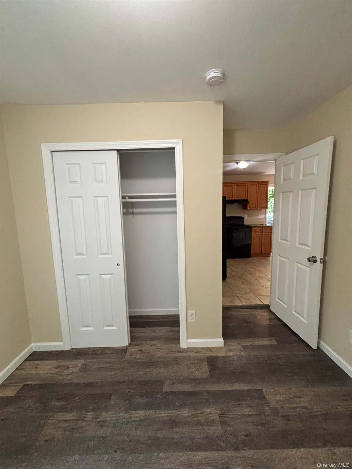 1121 Woodcrest Avenue, Riverhead, NY, 3 Bedrooms Bedrooms, 5 Rooms Rooms,1 BathroomBathrooms,Residential Lease,For Rent,Woodcrest,0,1019828 1121 Woodcrest Avenue, Riverhead, NY, 3 Bedrooms Bedrooms, 5 Rooms Rooms,1 BathroomBathrooms,Residential Lease,For Rent,Woodcrest,0,1019828
