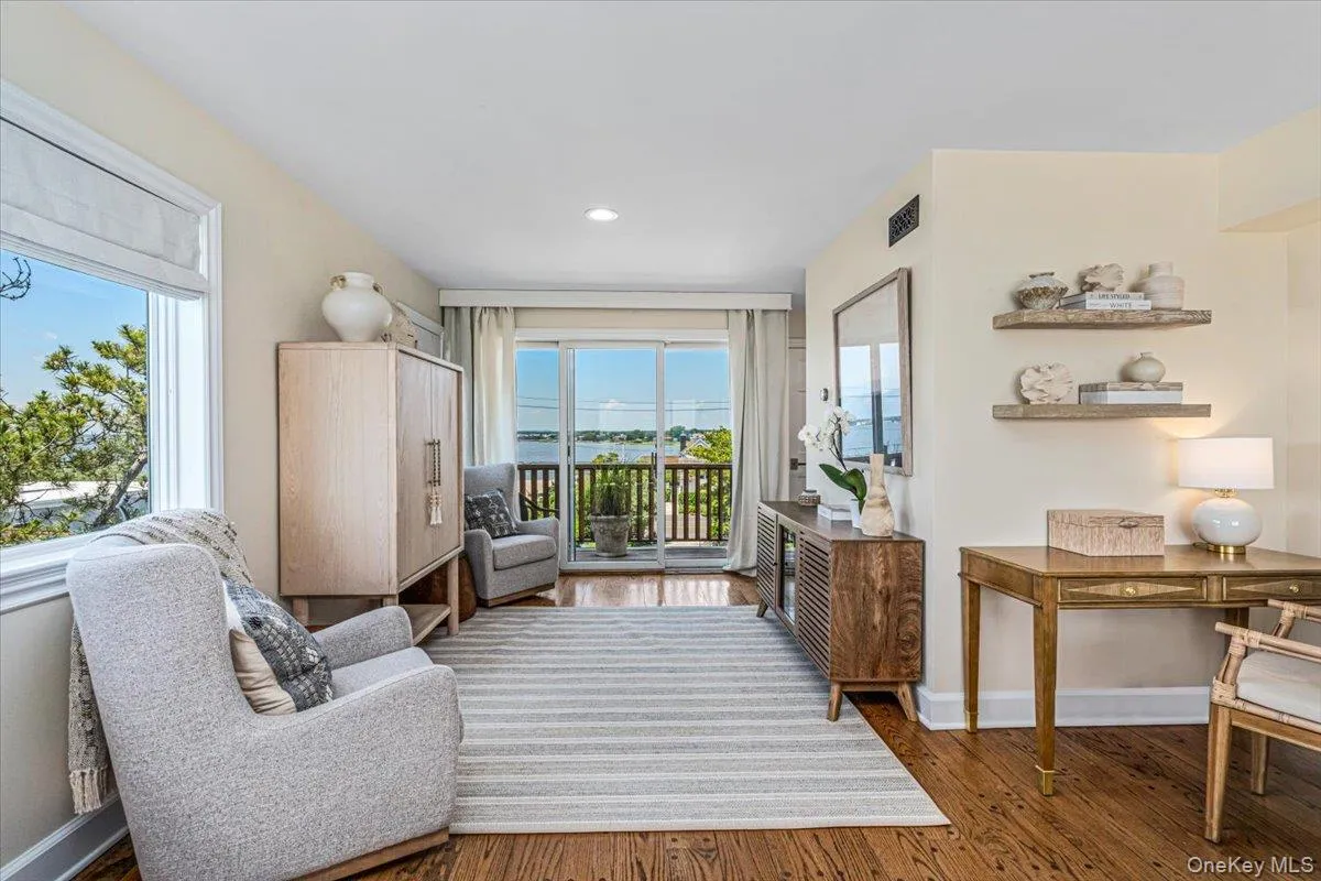 291 Dune Road, Southampton, NY, 5 Bedrooms Bedrooms, 16 Rooms Rooms,5 BathroomsBathrooms,Residential,For Rent,Dune,0,1019832 291 Dune Road, Southampton, NY, 5 Bedrooms Bedrooms, 16 Rooms Rooms,5 BathroomsBathrooms,Residential,For Rent,Dune,0,1019832