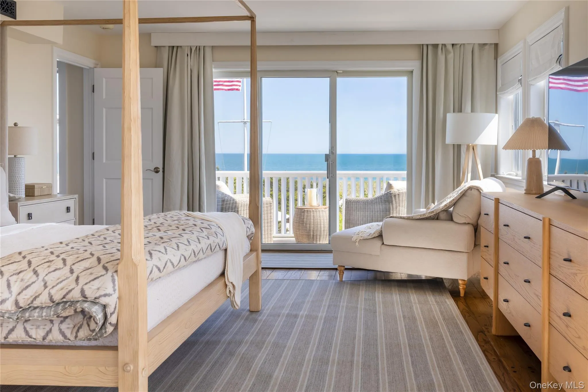291 Dune Road, Southampton, NY, 5 Bedrooms Bedrooms, 16 Rooms Rooms,5 BathroomsBathrooms,Residential,For Rent,Dune,0,1019832 291 Dune Road, Southampton, NY, 5 Bedrooms Bedrooms, 16 Rooms Rooms,5 BathroomsBathrooms,Residential,For Rent,Dune,0,1019832