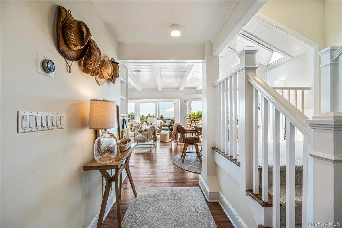 291 Dune Road, Southampton, NY, 5 Bedrooms Bedrooms, 16 Rooms Rooms,5 BathroomsBathrooms,Residential,For Rent,Dune,0,1019832 291 Dune Road, Southampton, NY, 5 Bedrooms Bedrooms, 16 Rooms Rooms,5 BathroomsBathrooms,Residential,For Rent,Dune,0,1019832