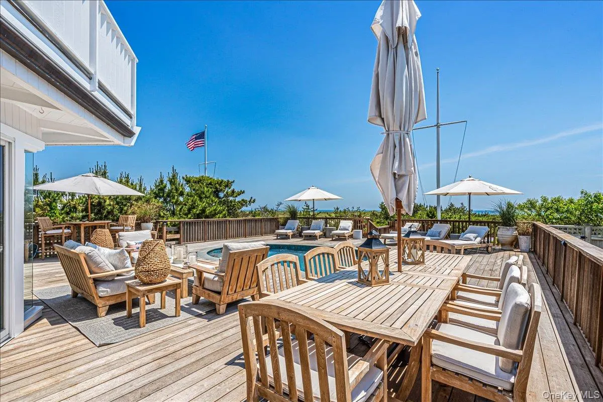 291 Dune Road, Southampton, NY, 5 Bedrooms Bedrooms, 16 Rooms Rooms,5 BathroomsBathrooms,Residential,For Rent,Dune,0,1019832 291 Dune Road, Southampton, NY, 5 Bedrooms Bedrooms, 16 Rooms Rooms,5 BathroomsBathrooms,Residential,For Rent,Dune,0,1019832