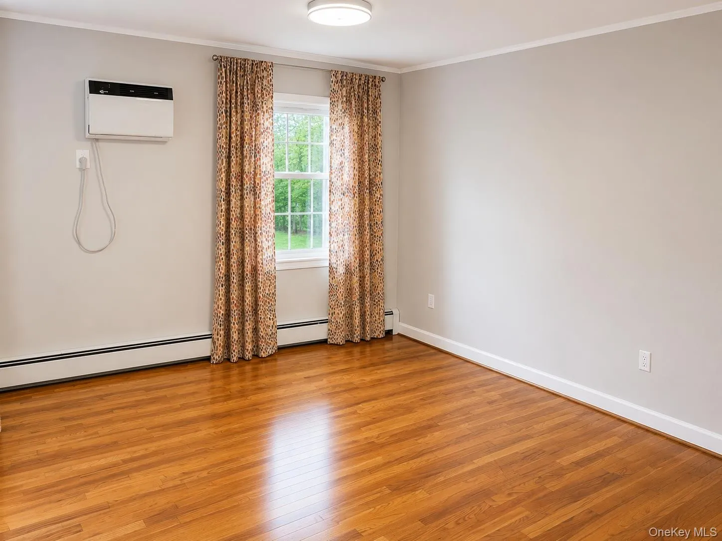 6 Holly Lane, Southampton, NY, 3 Bedrooms Bedrooms, 8 Rooms Rooms,2 BathroomsBathrooms,Residential Lease,For Rent,Holly,0,1019833 6 Holly Lane, Southampton, NY, 3 Bedrooms Bedrooms, 8 Rooms Rooms,2 BathroomsBathrooms,Residential Lease,For Rent,Holly,0,1019833